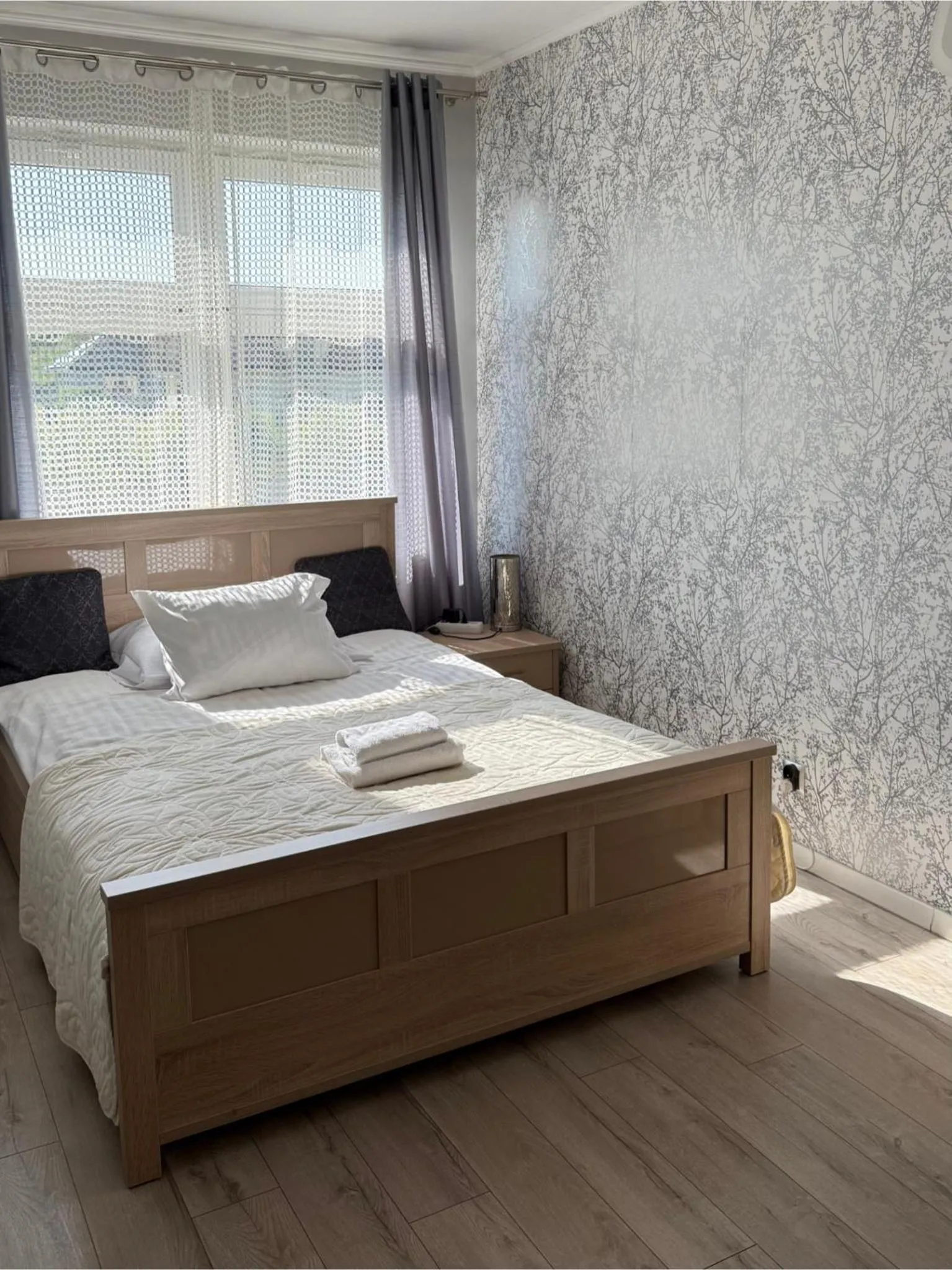 Bed in Laura