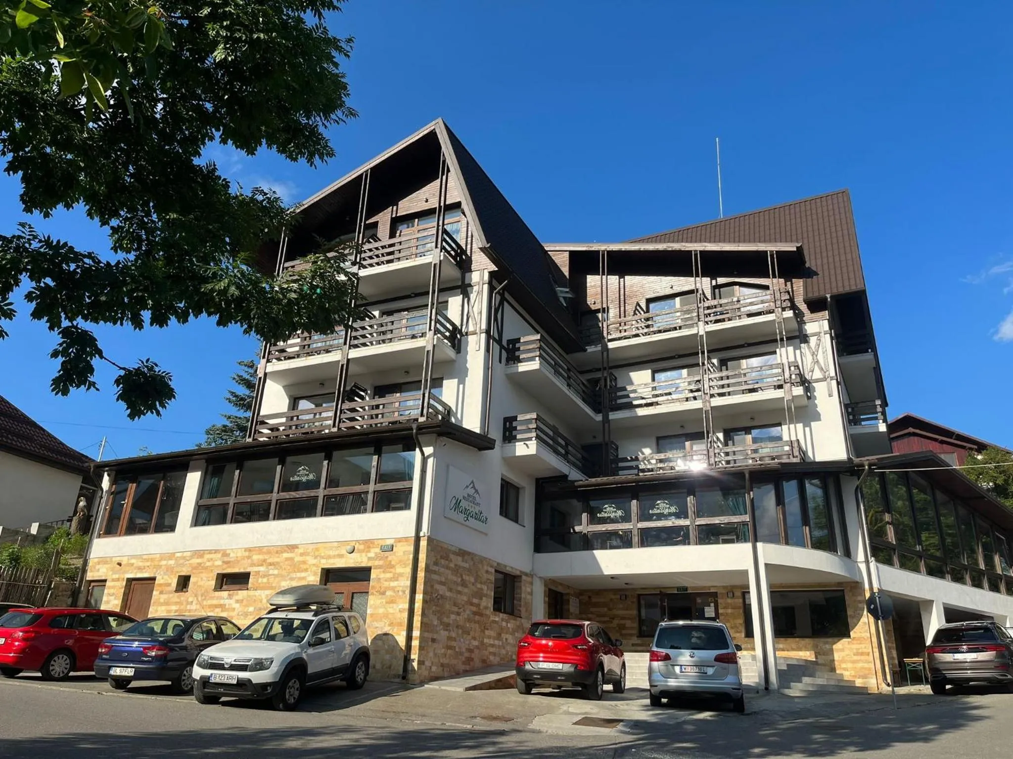 Property building in Hotel Margaritar