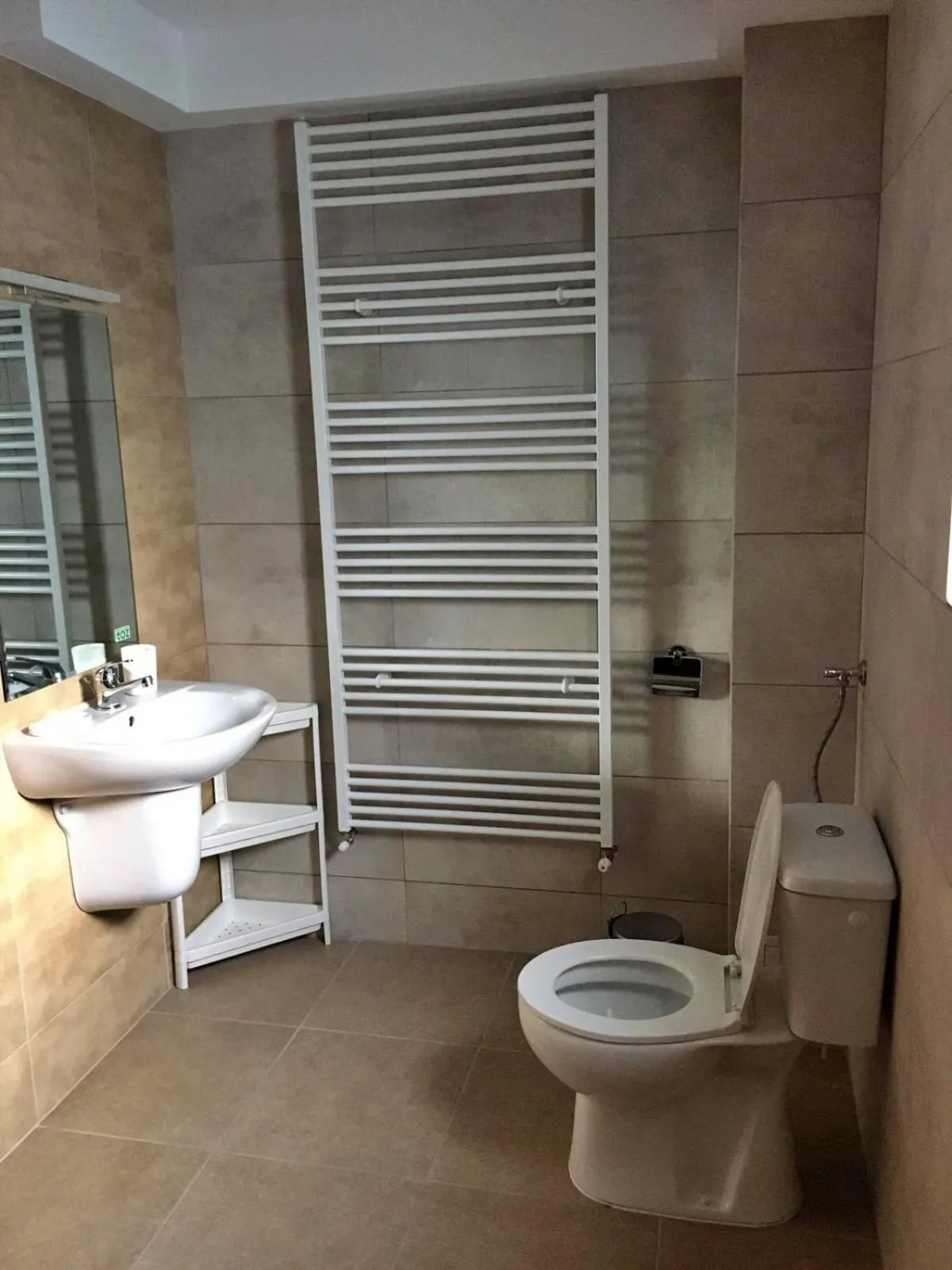 Shower in Hotel Margaritar