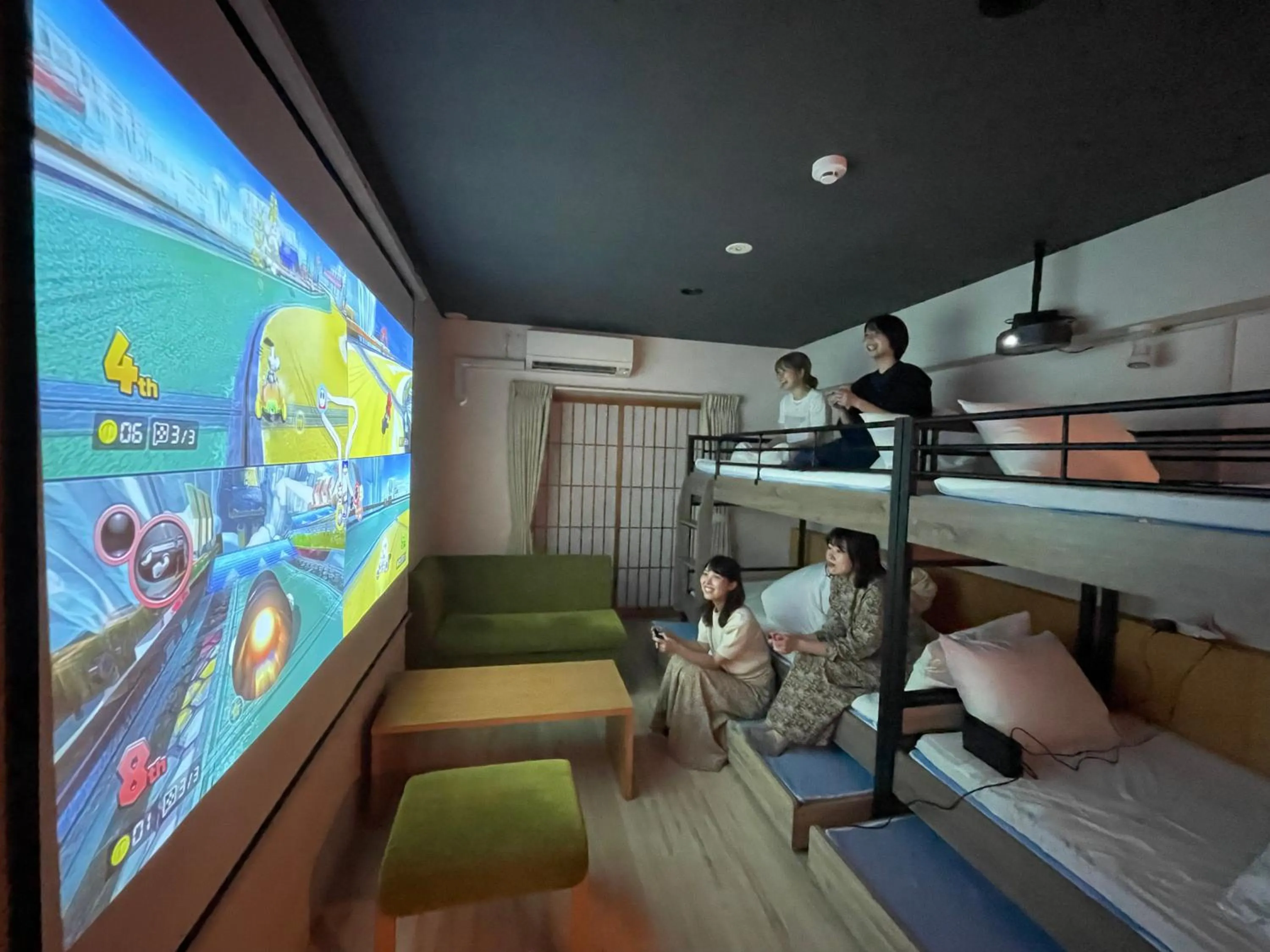 TV and multimedia in Minn Shin-Osaka