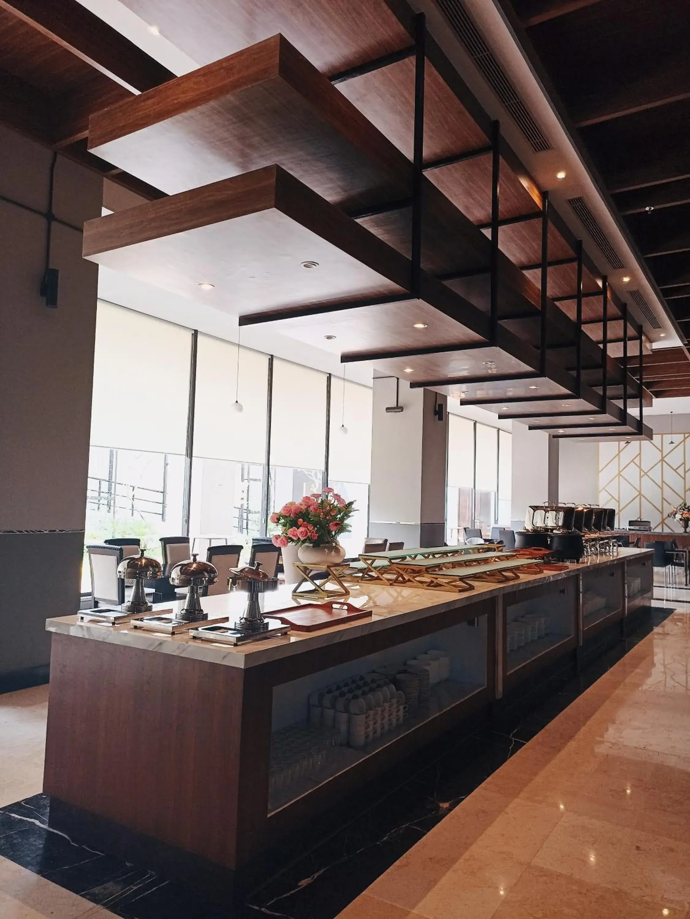 Restaurant/places to eat in Grand Miami Hotel Restaurant/places to eat in Grand Miami Hotel