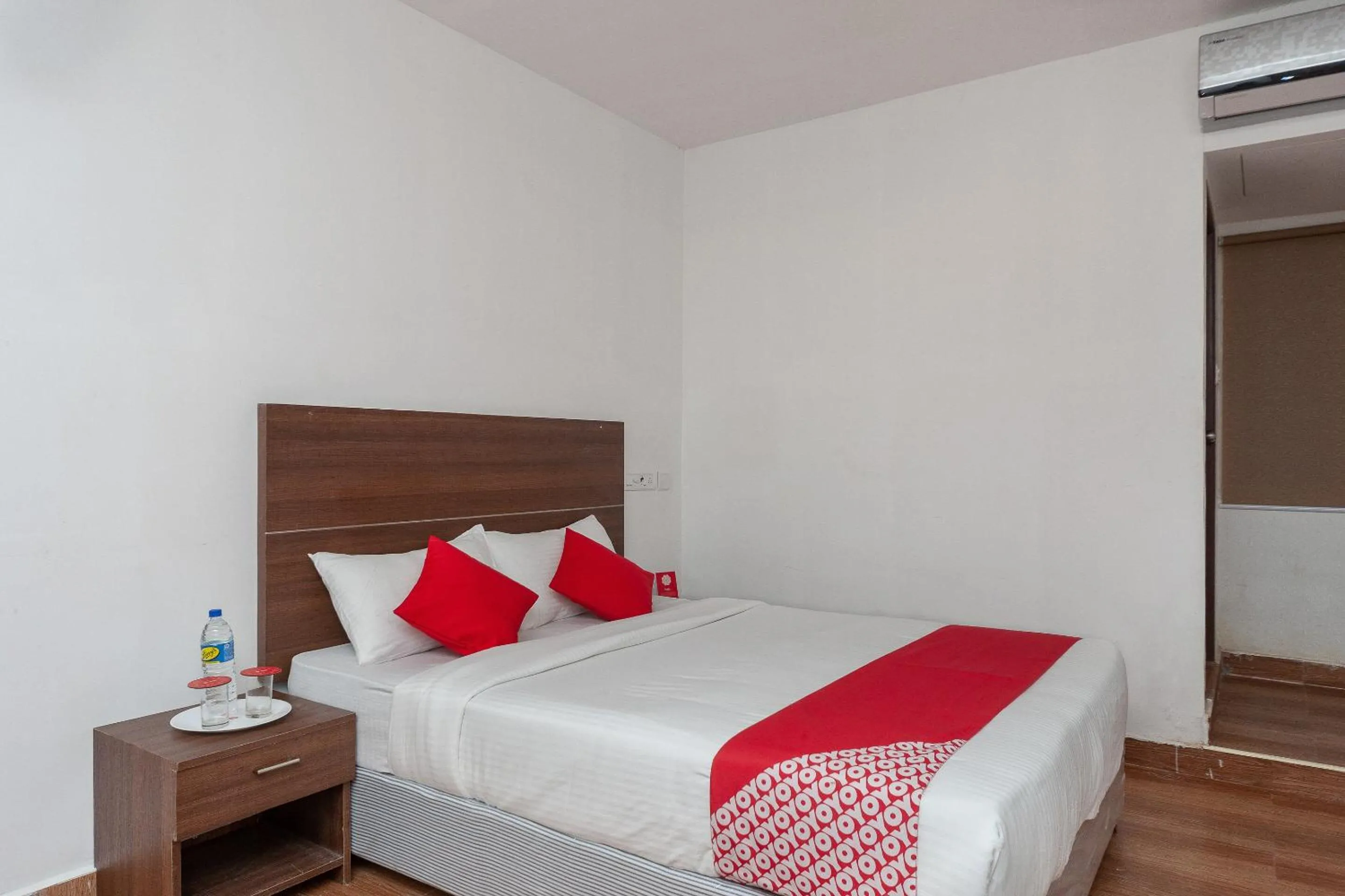 Bedroom in Hotel O Tambaram