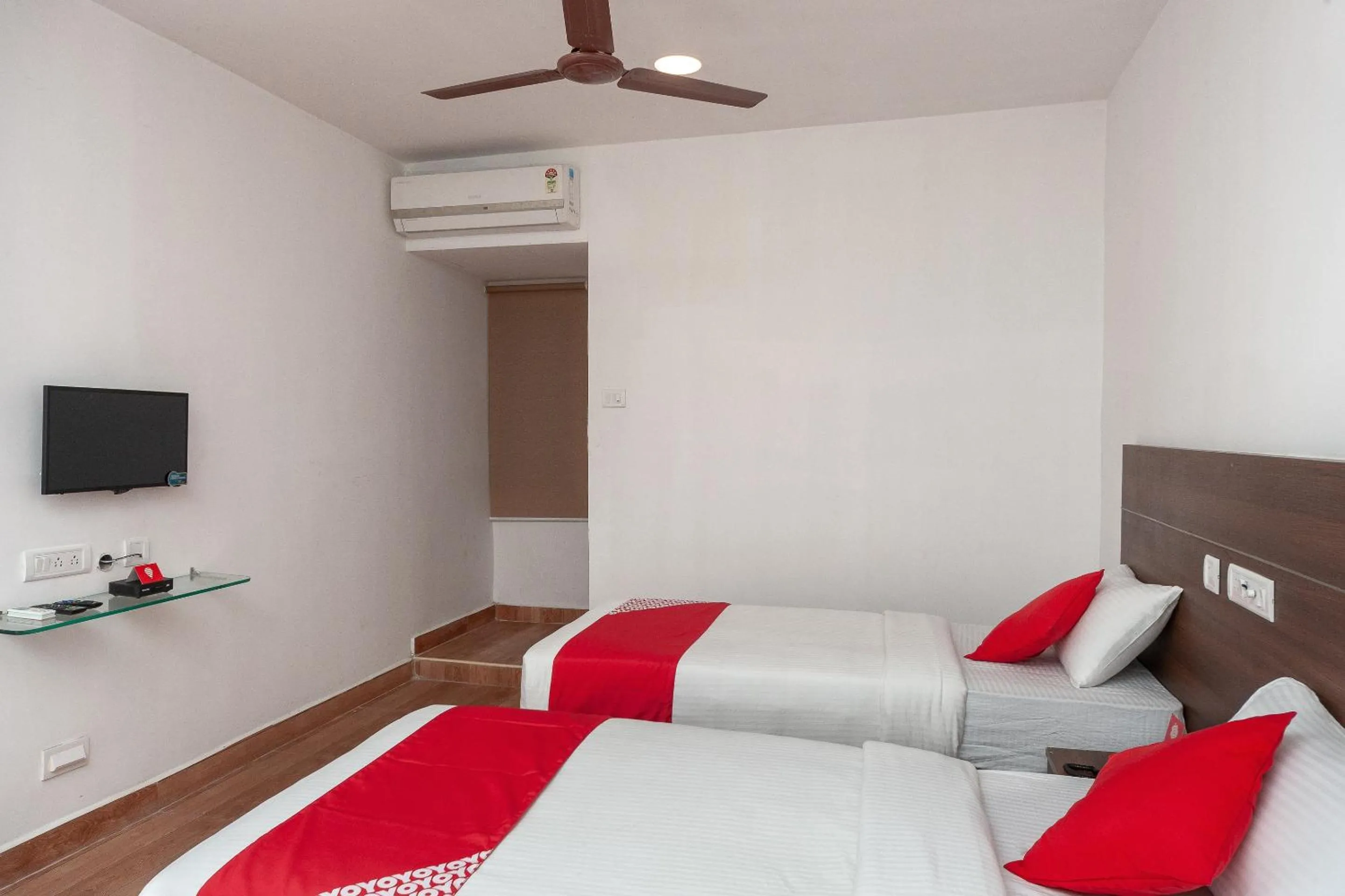 Bedroom in Hotel O Tambaram