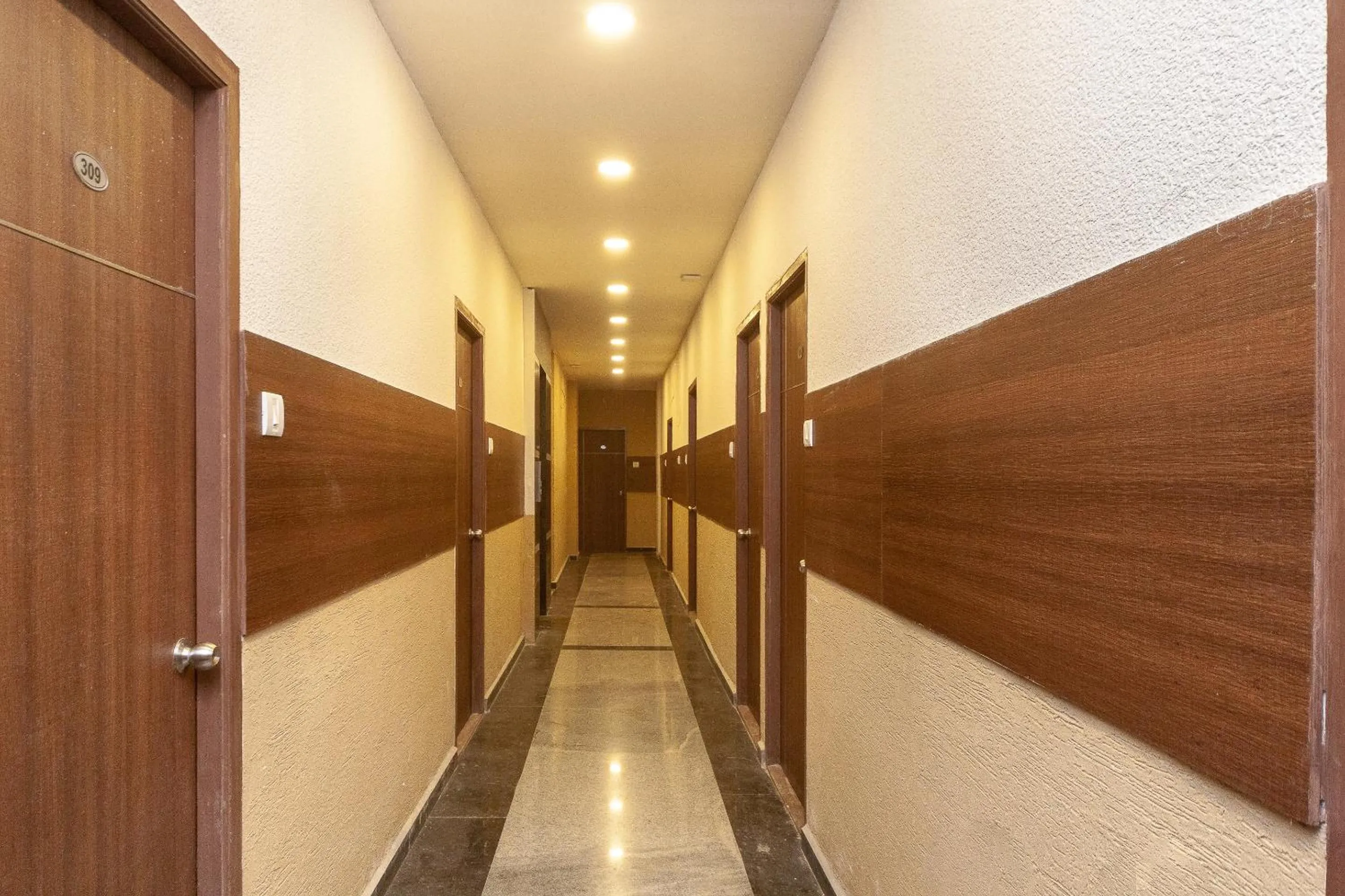 Lobby or reception in Hotel O Tambaram
