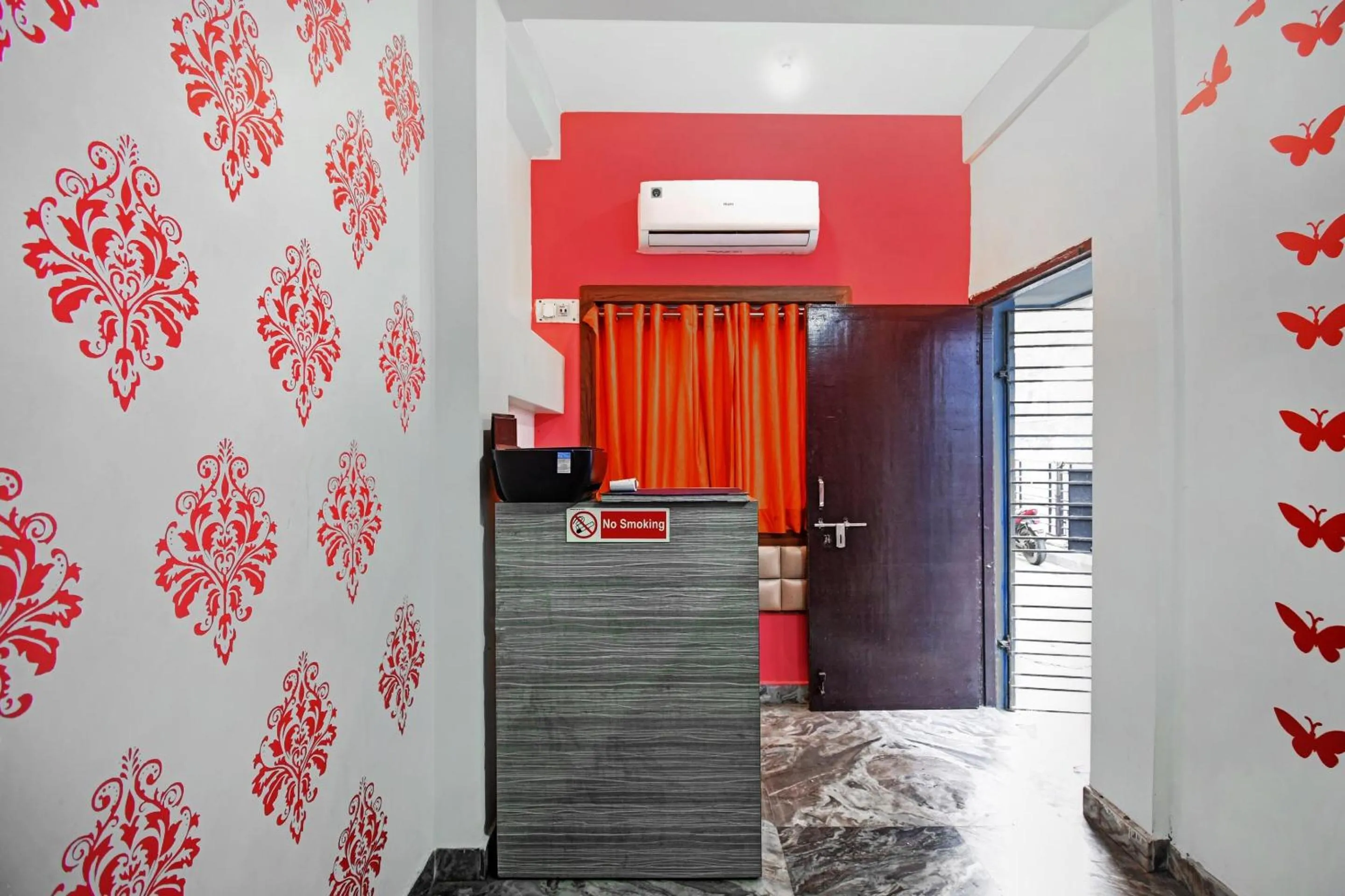 Lobby or reception in Hotel O Diamond Palace Guest House