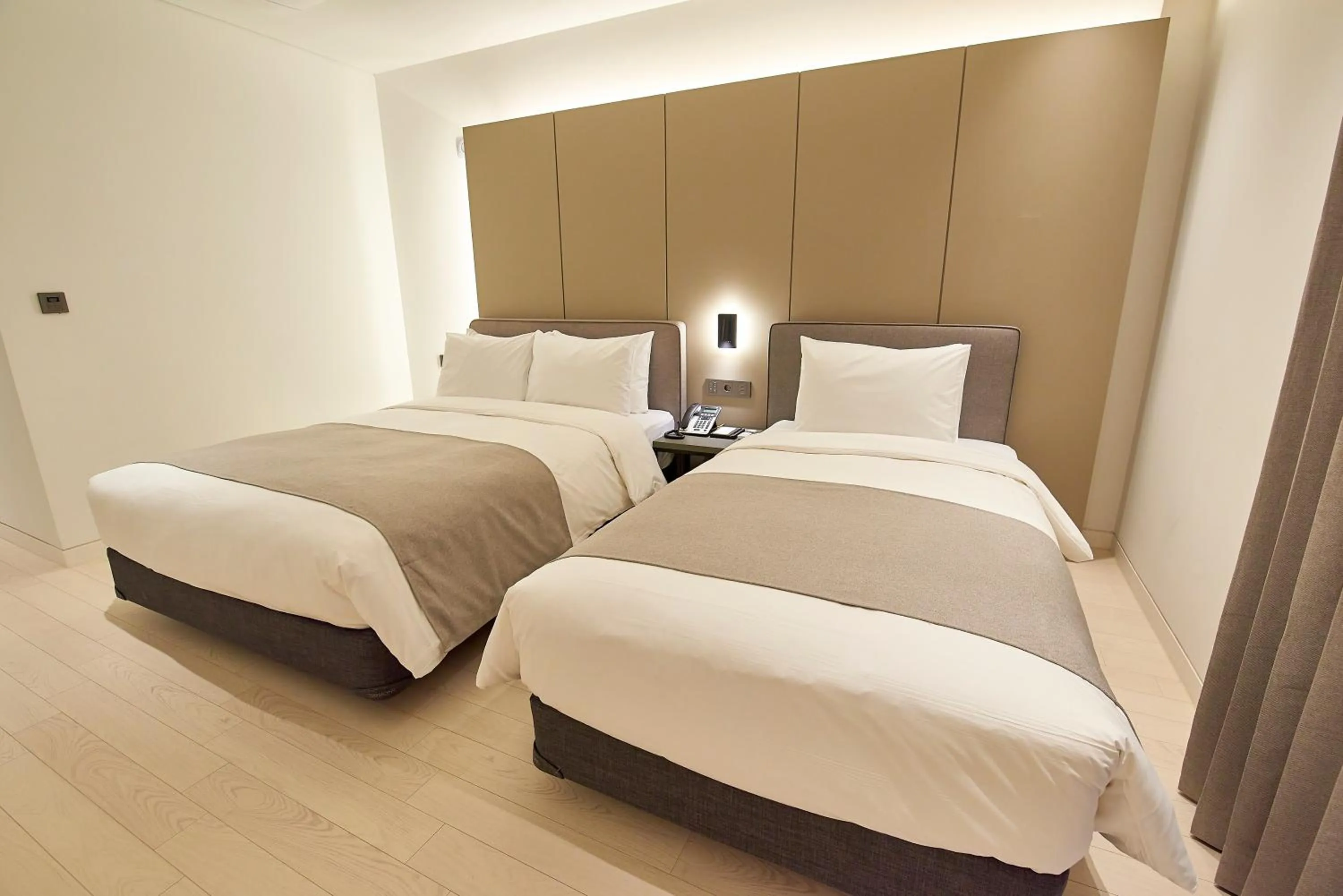 Bed in Busan City Hotel