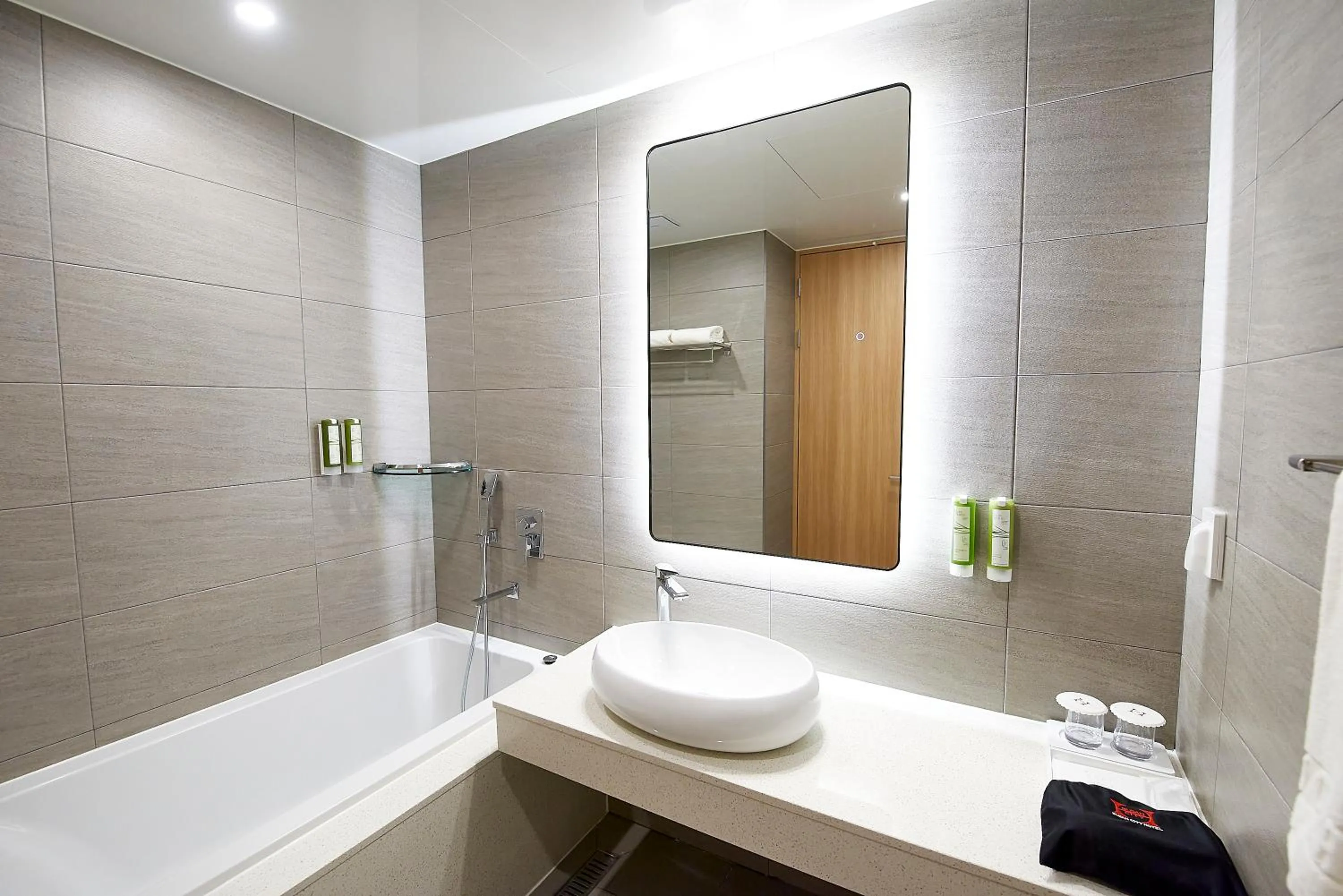 Shower in Busan City Hotel