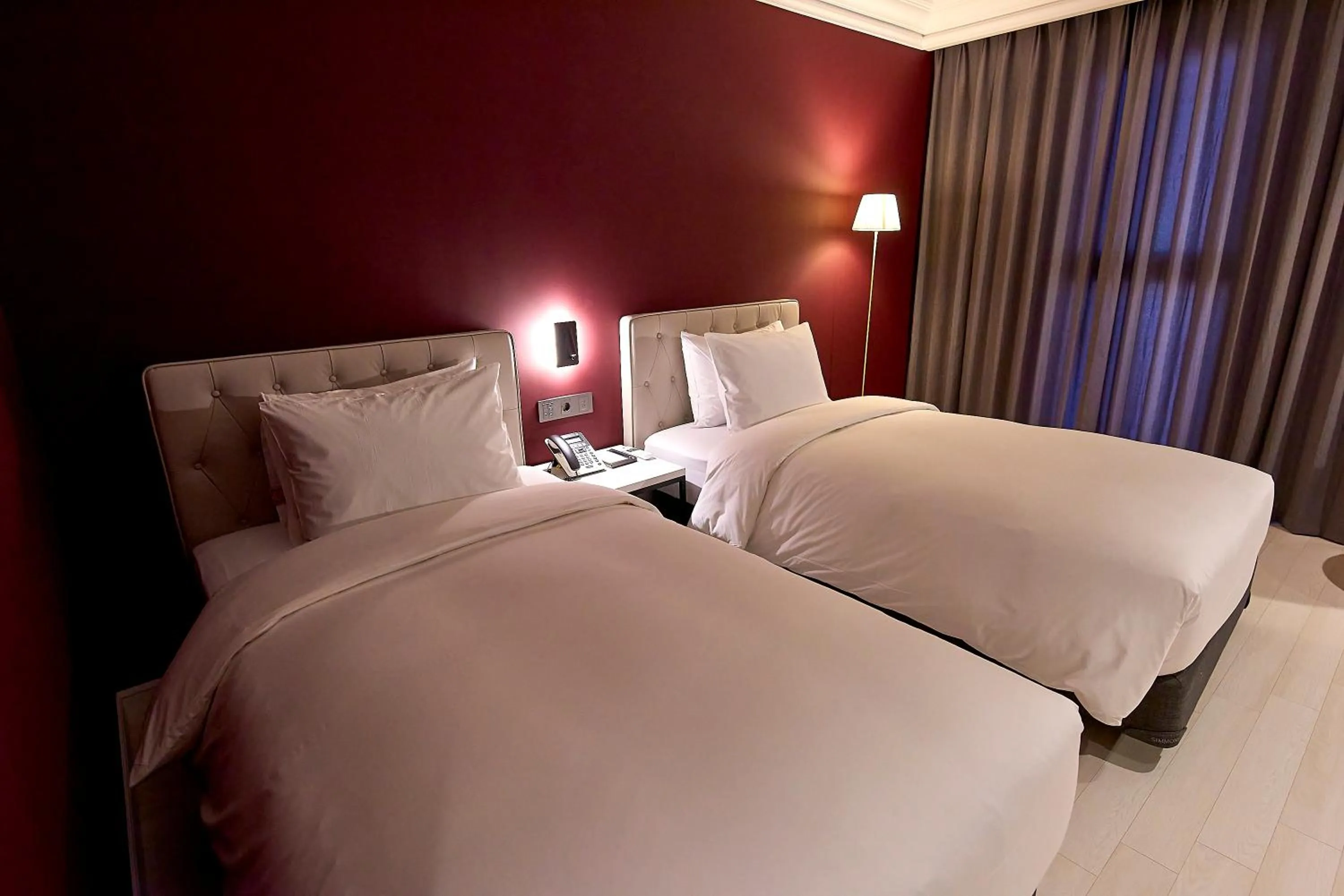 Bed in Busan City Hotel