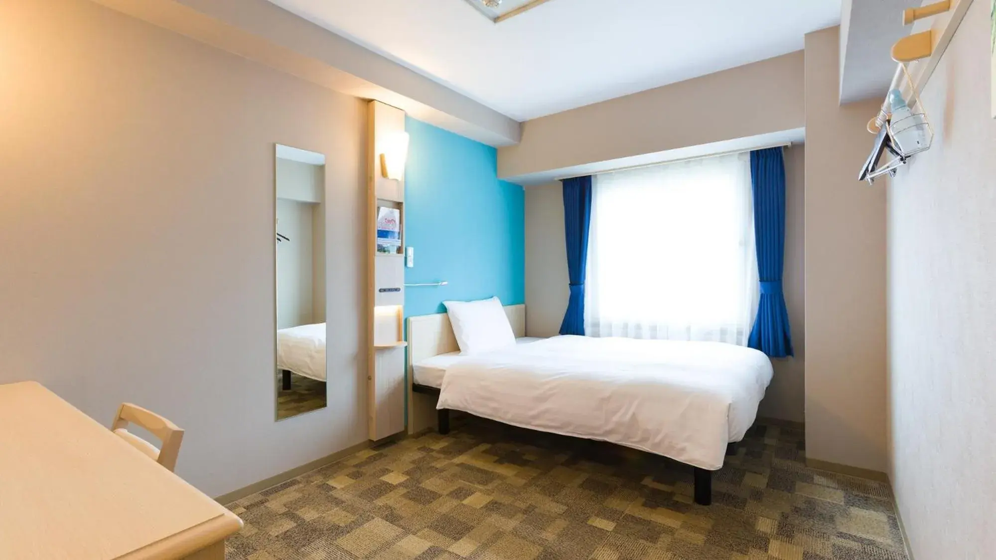 Bedroom, Bed in Toyoko Inn Fujisan Otsuki-eki Bedroom, Bed in Toyoko Inn Fujisan Otsuki-eki