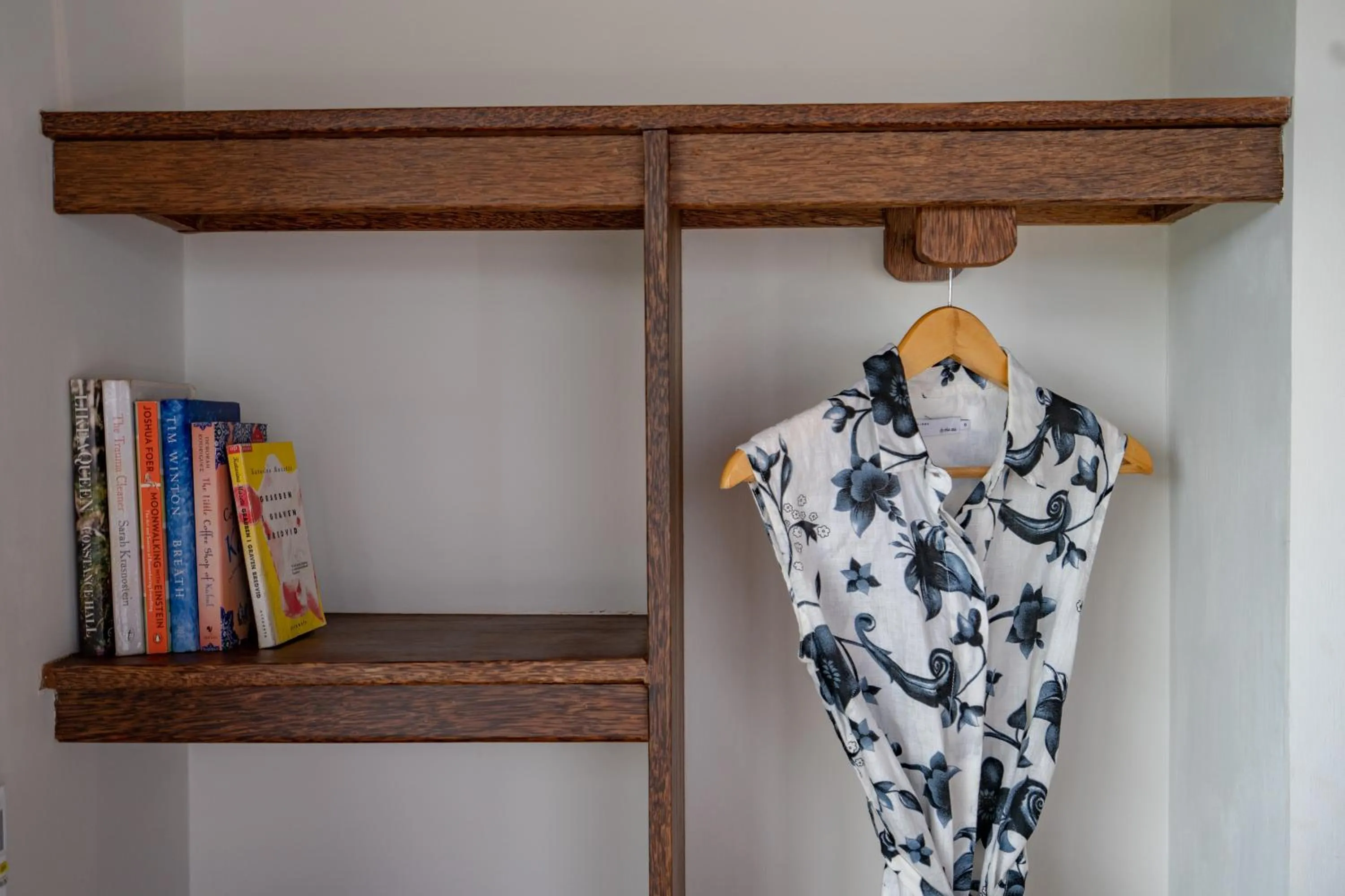 Decorative detail in Indigo Blue Ceningan