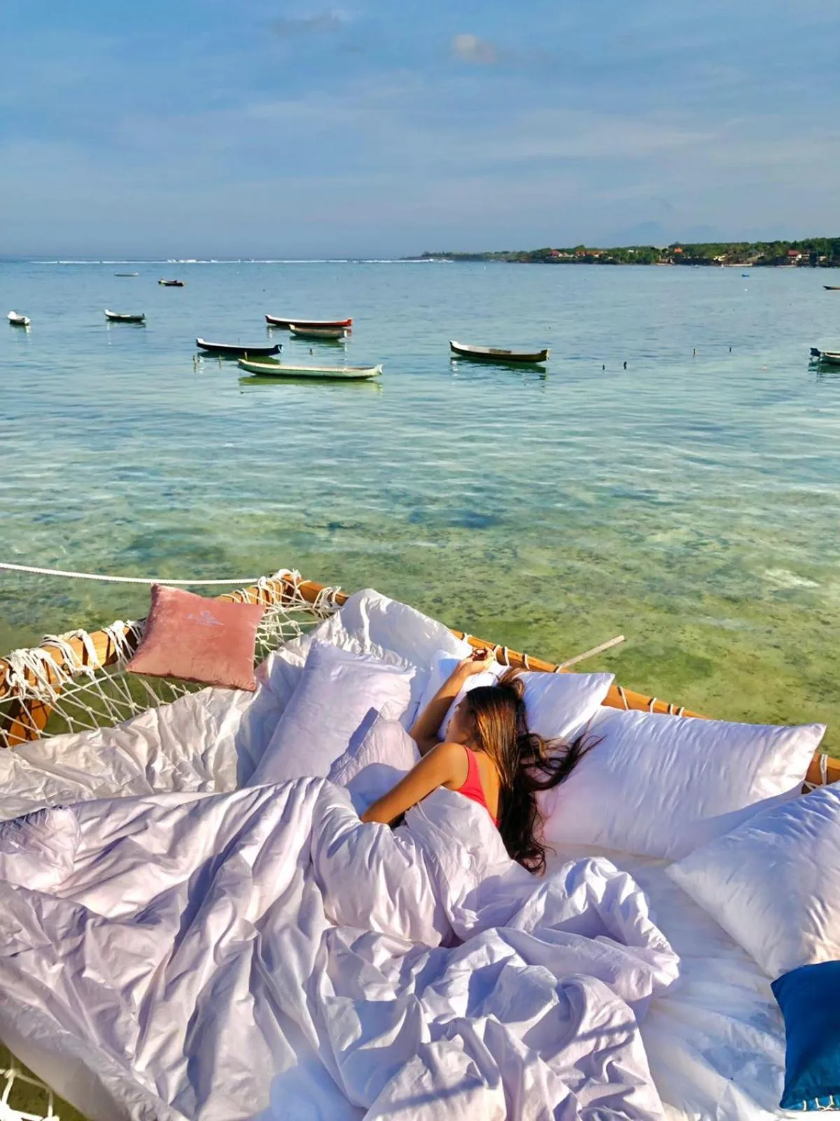 Indigo Blue Ceningan