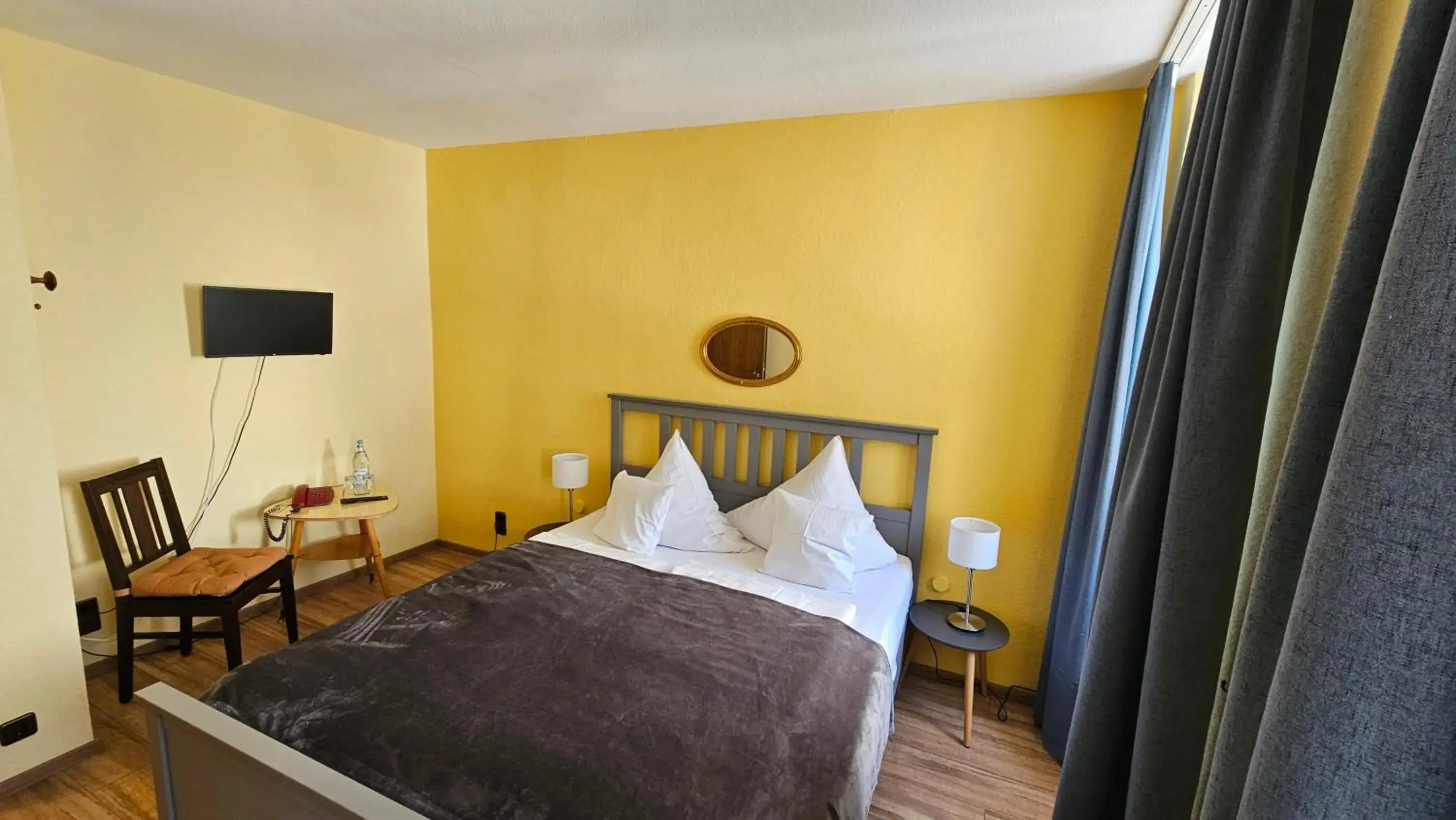 Double Room in RATSKELLER Hotel & Restaurant Double Room in RATSKELLER Hotel & Restaurant