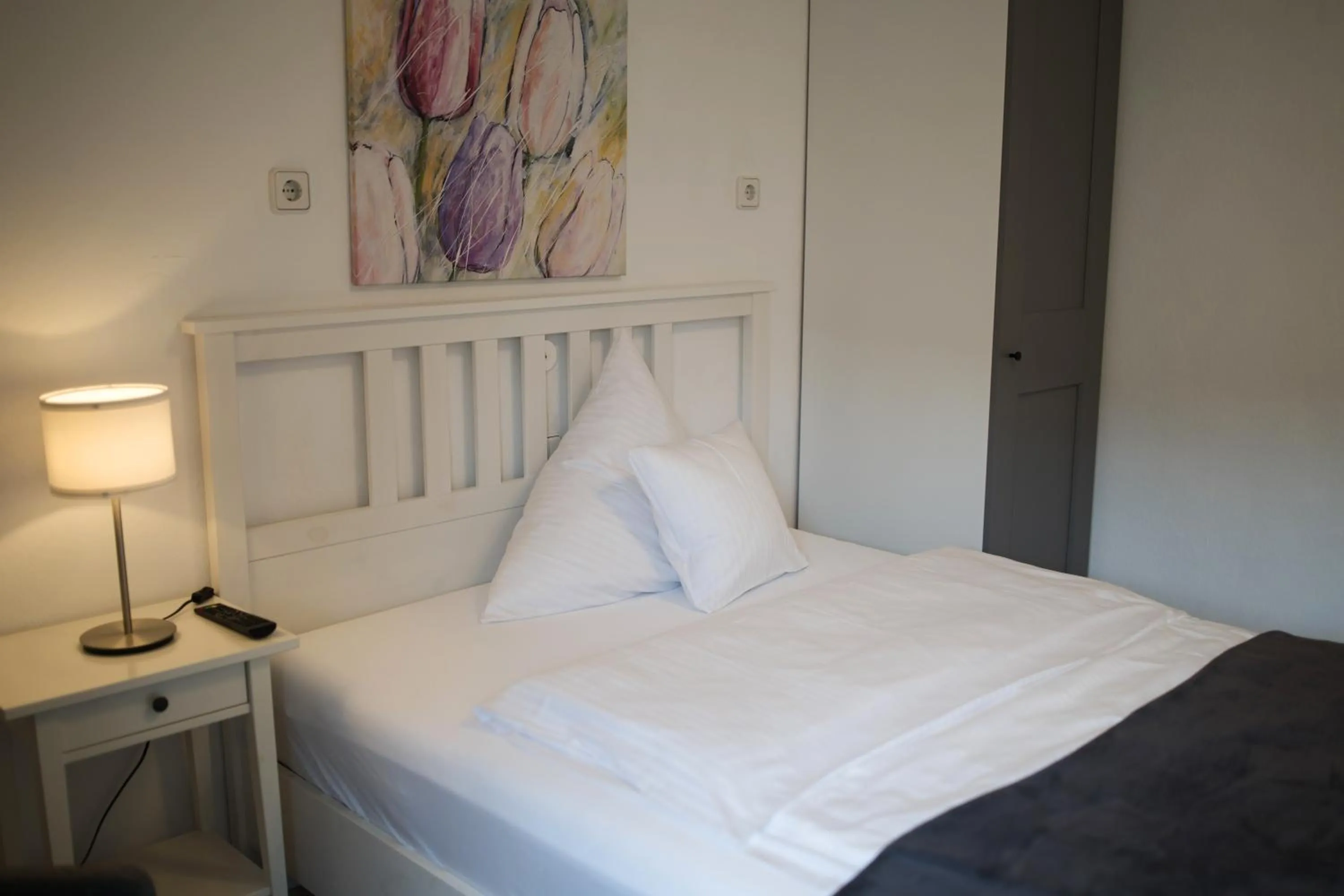 Bed in RATSKELLER Hotel & Restaurant