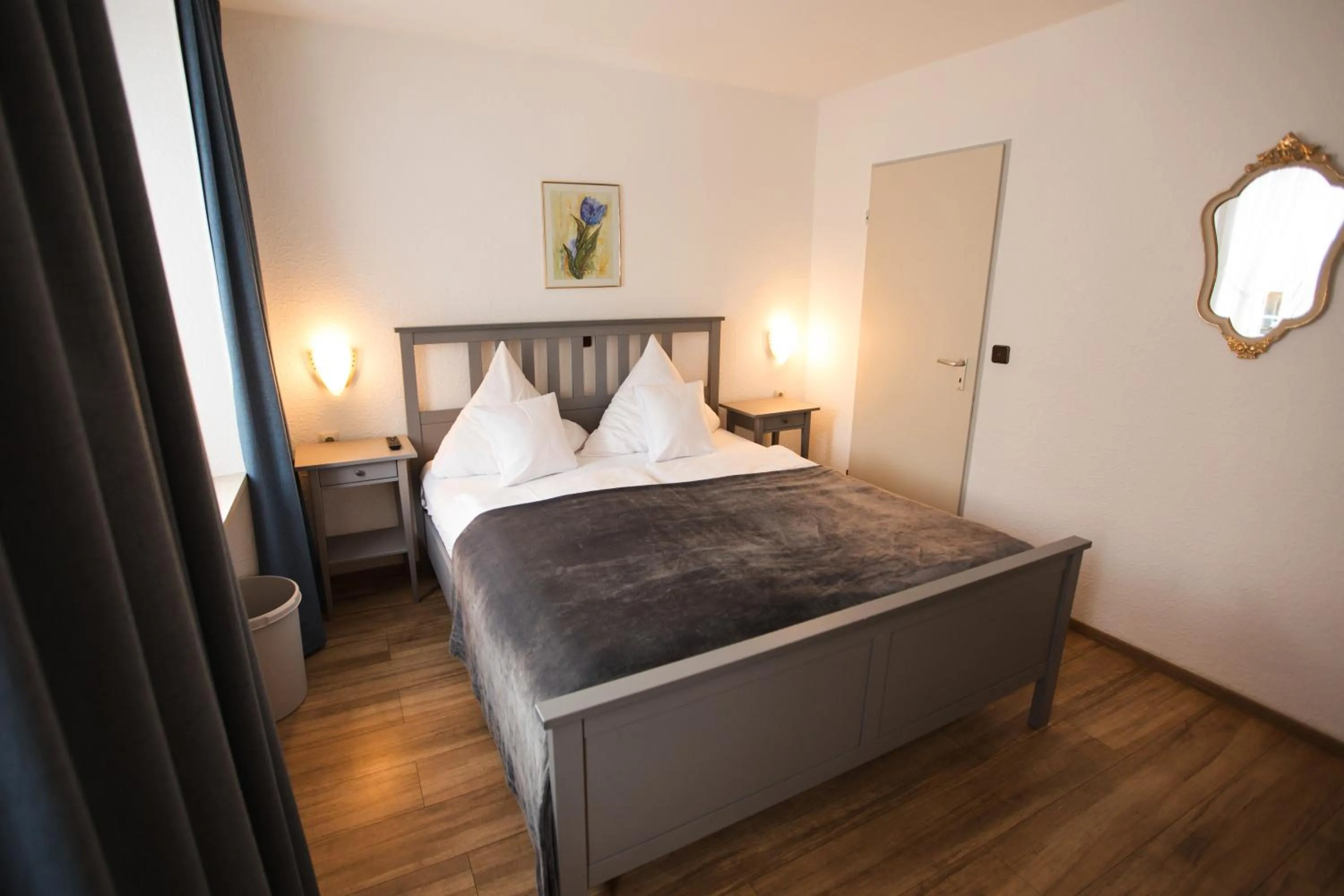 Bed in RATSKELLER Hotel & Restaurant