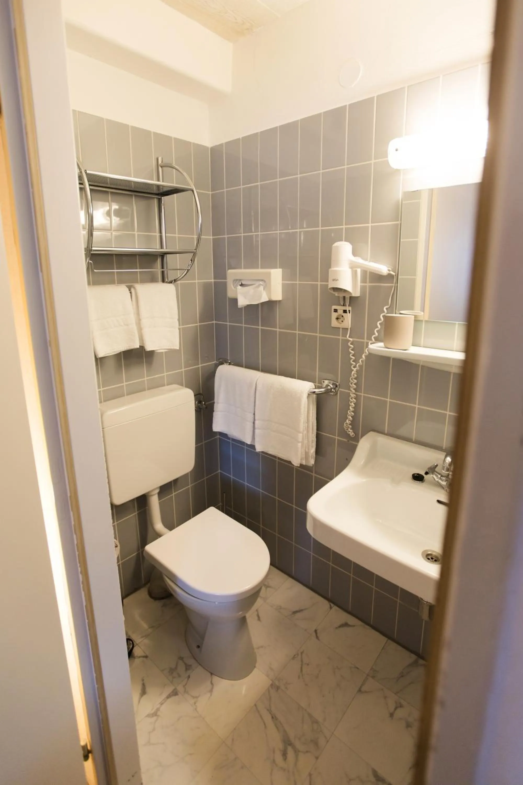 Shower in RATSKELLER Hotel & Restaurant