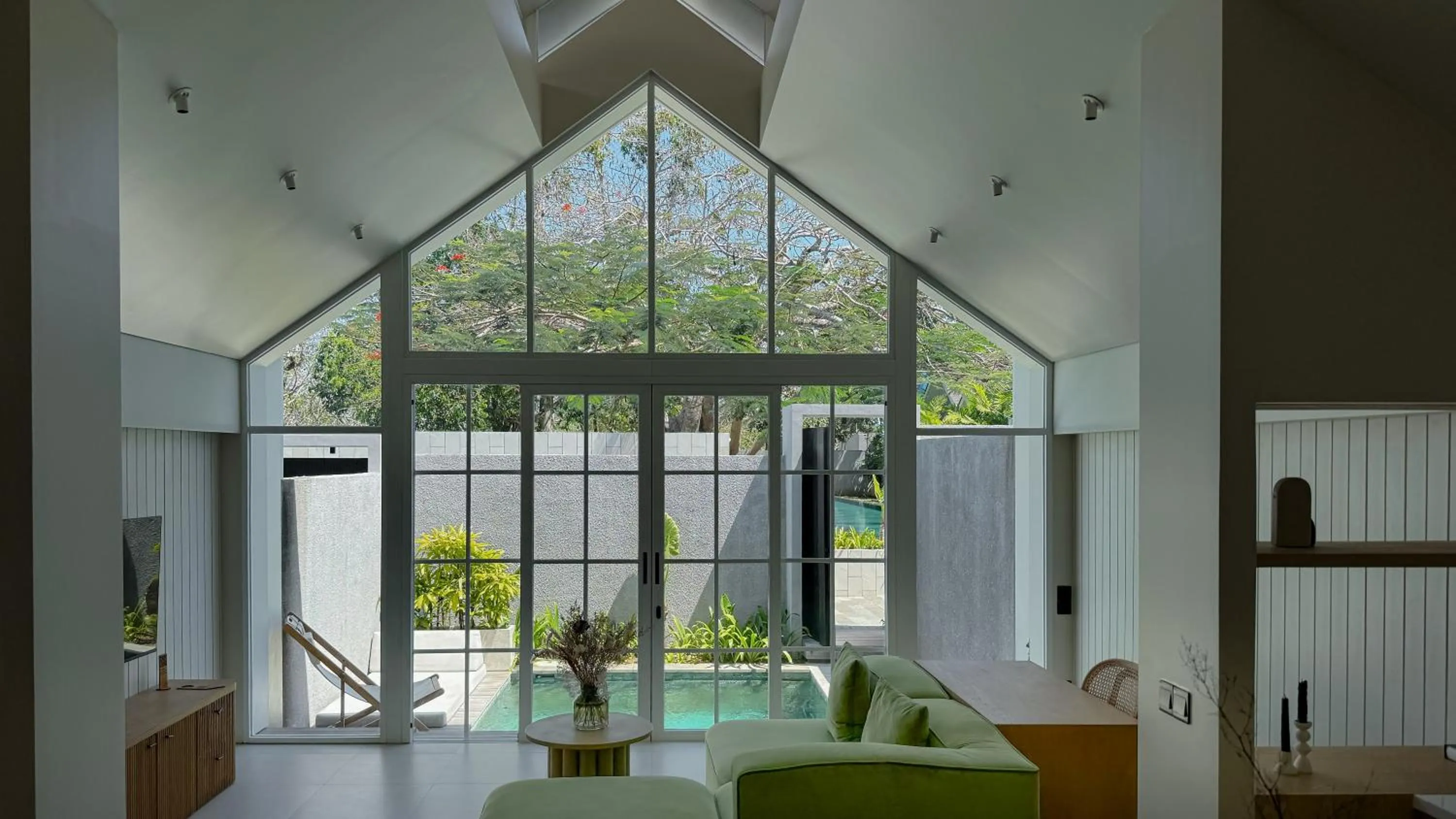 Pool view, Bed in ASAI Village