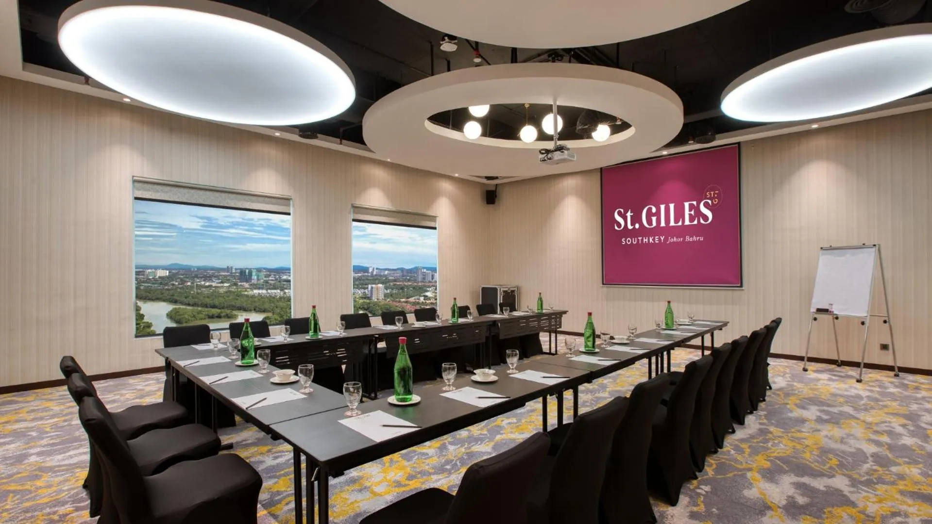 Meeting/conference room in St Giles Southkey