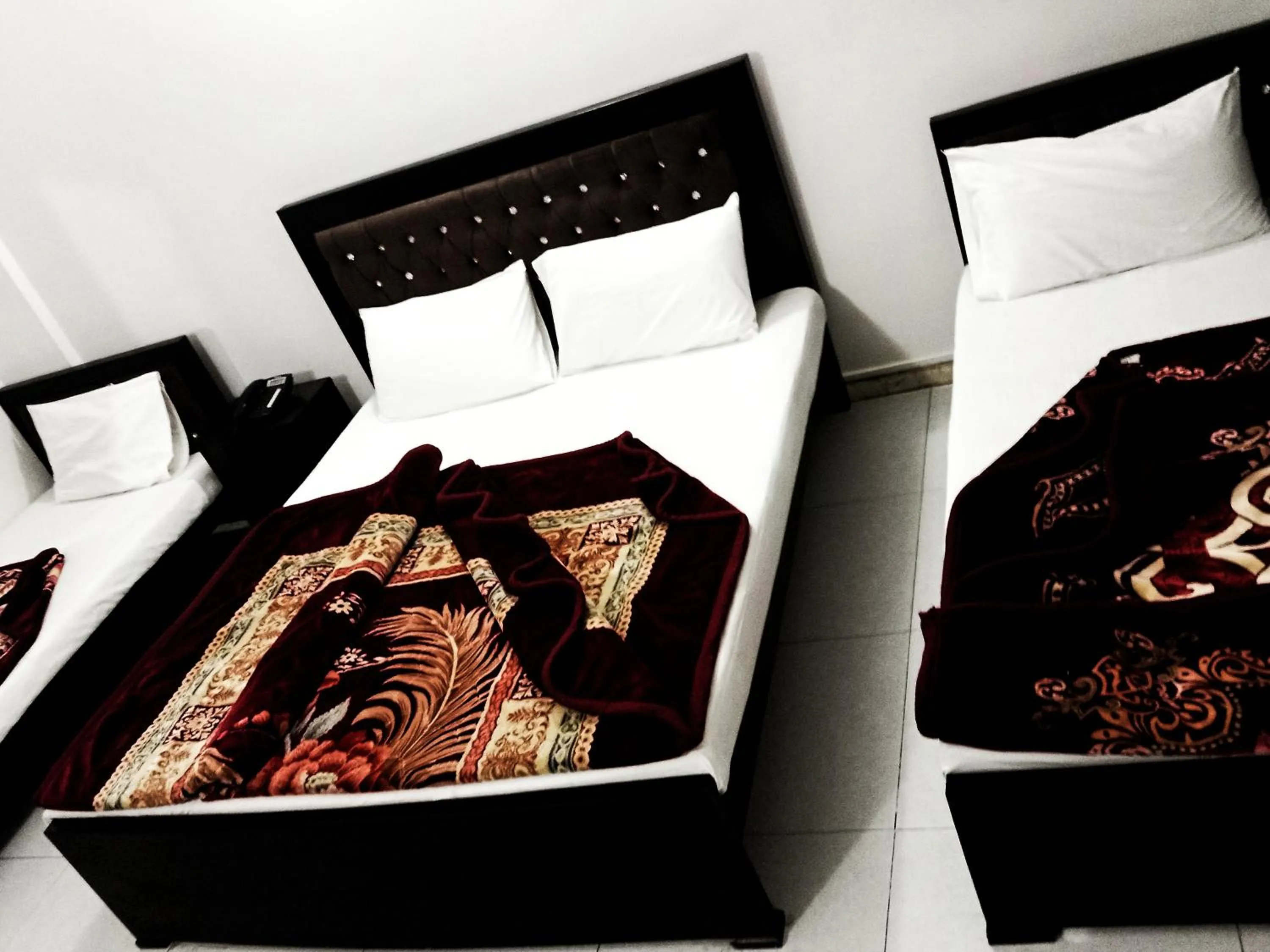 Bed in Hotel Khursheed Palace