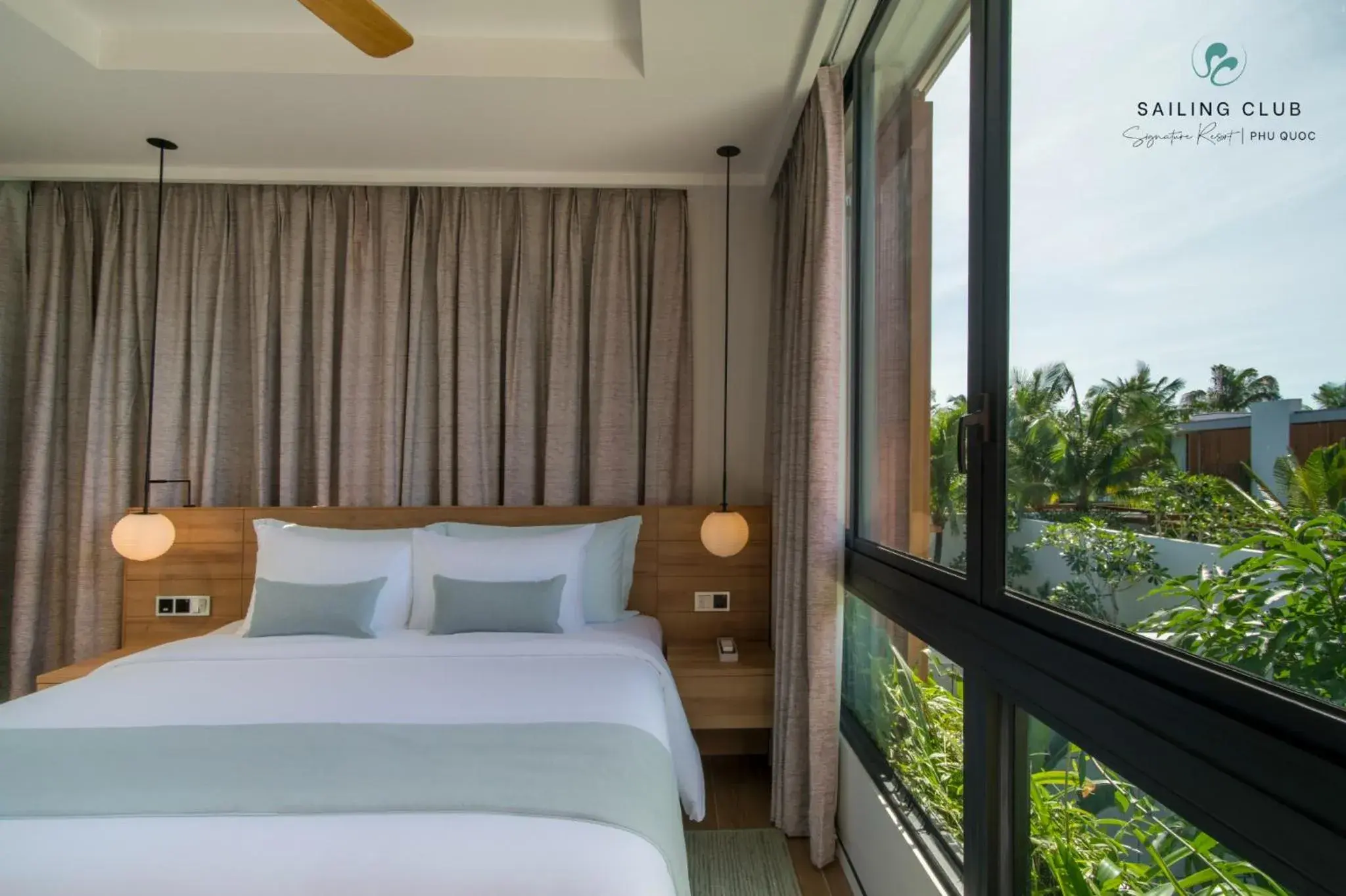 Bed in Sailing Club Signature Resort Phu Quoc Bed in Sailing Club Signature Resort Phu Quoc