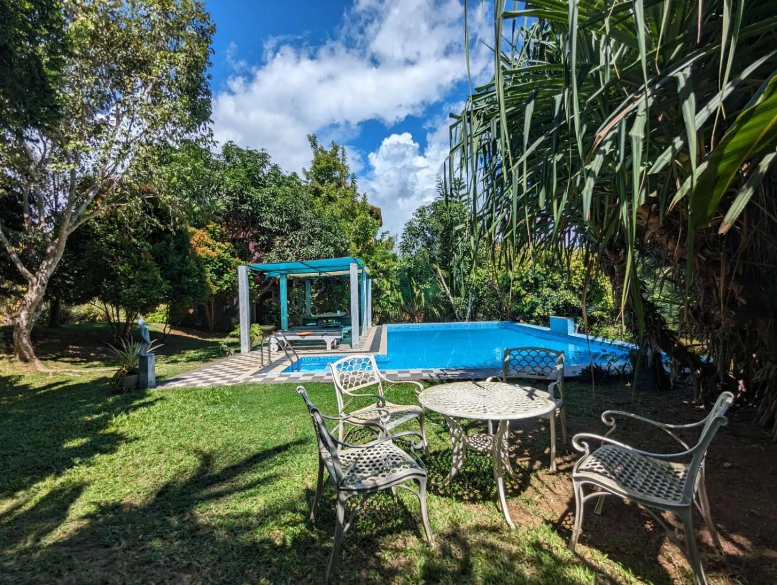 Garden in Green View Villa