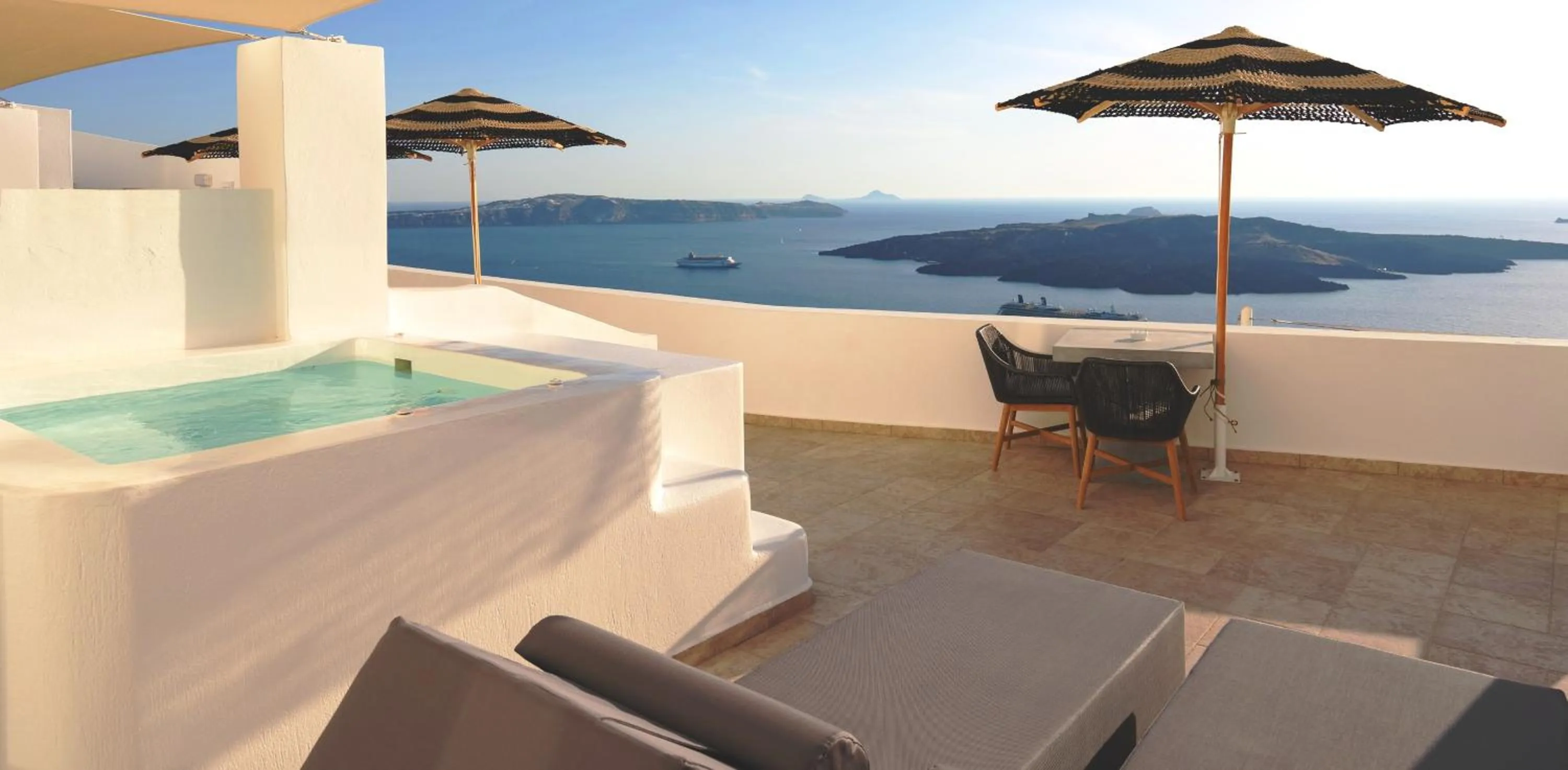 Balcony/Terrace in Asha Luxury Suites