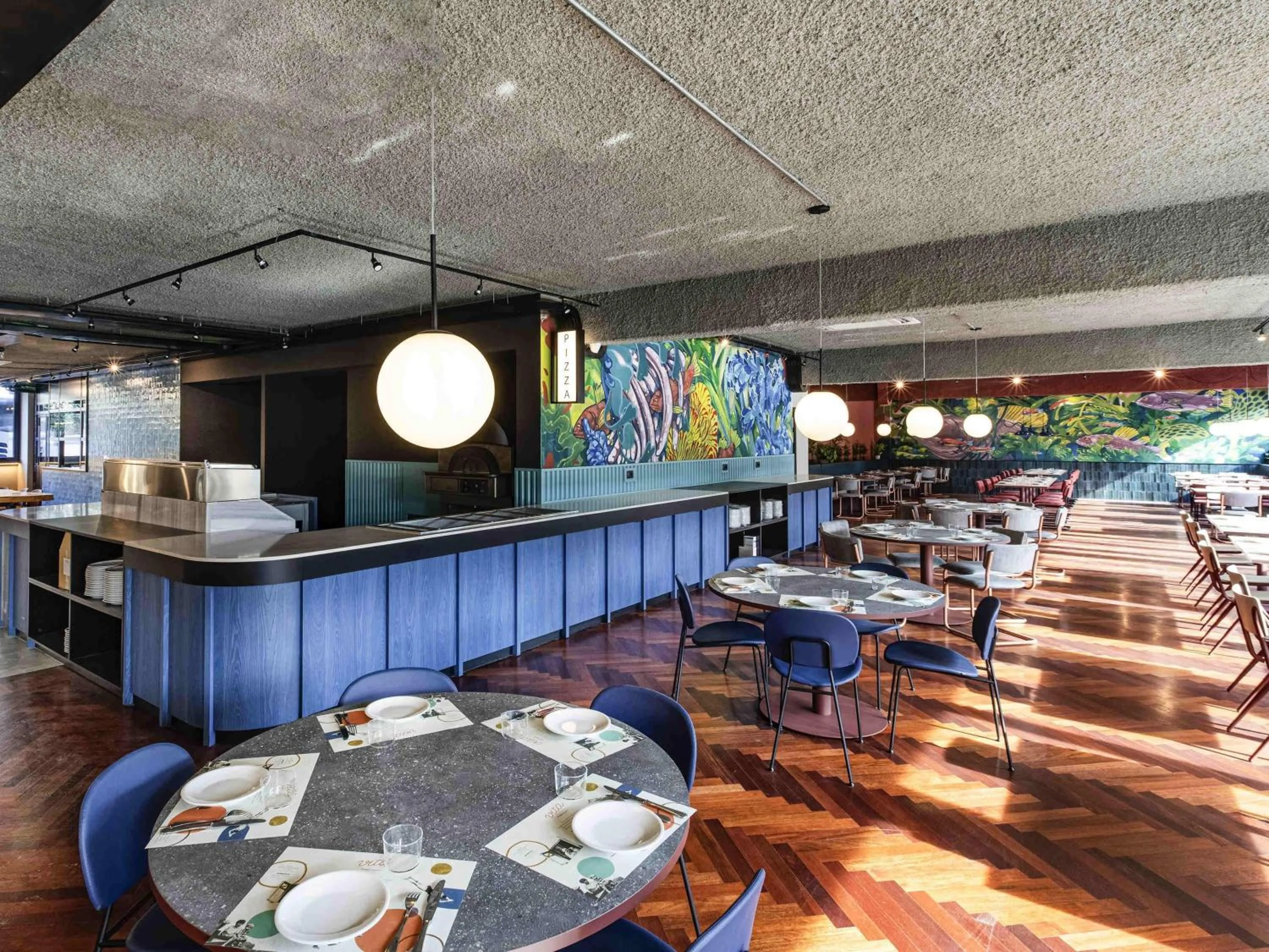 Restaurant/places to eat in Ibis Styles Roma Aurelia