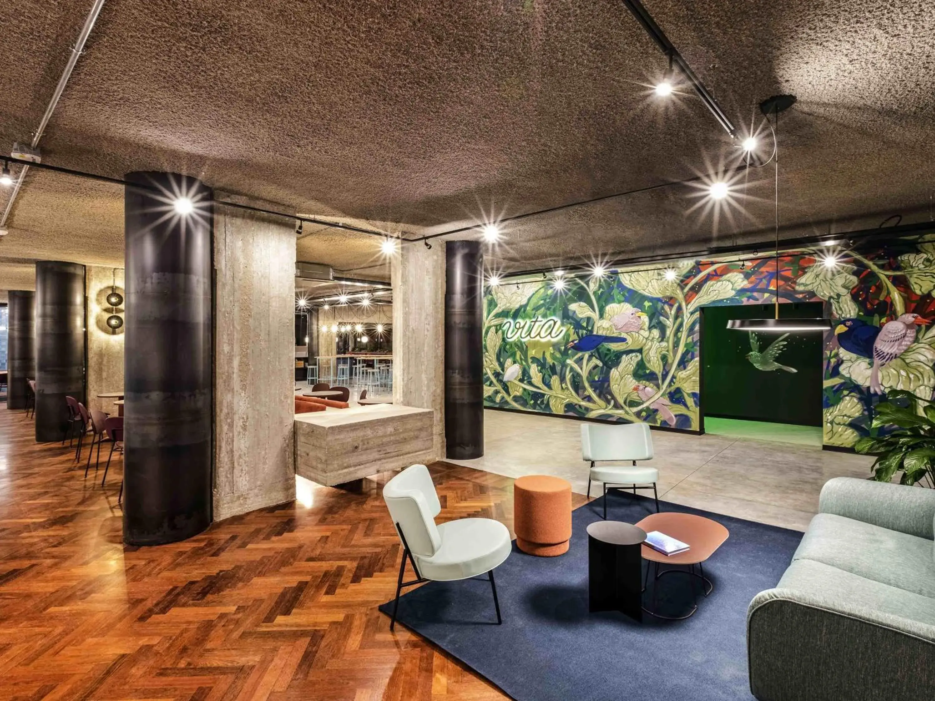 Lounge or bar in Ibis Styles Roma Aurelia Lounge or bar in Ibis Styles Roma Aurelia