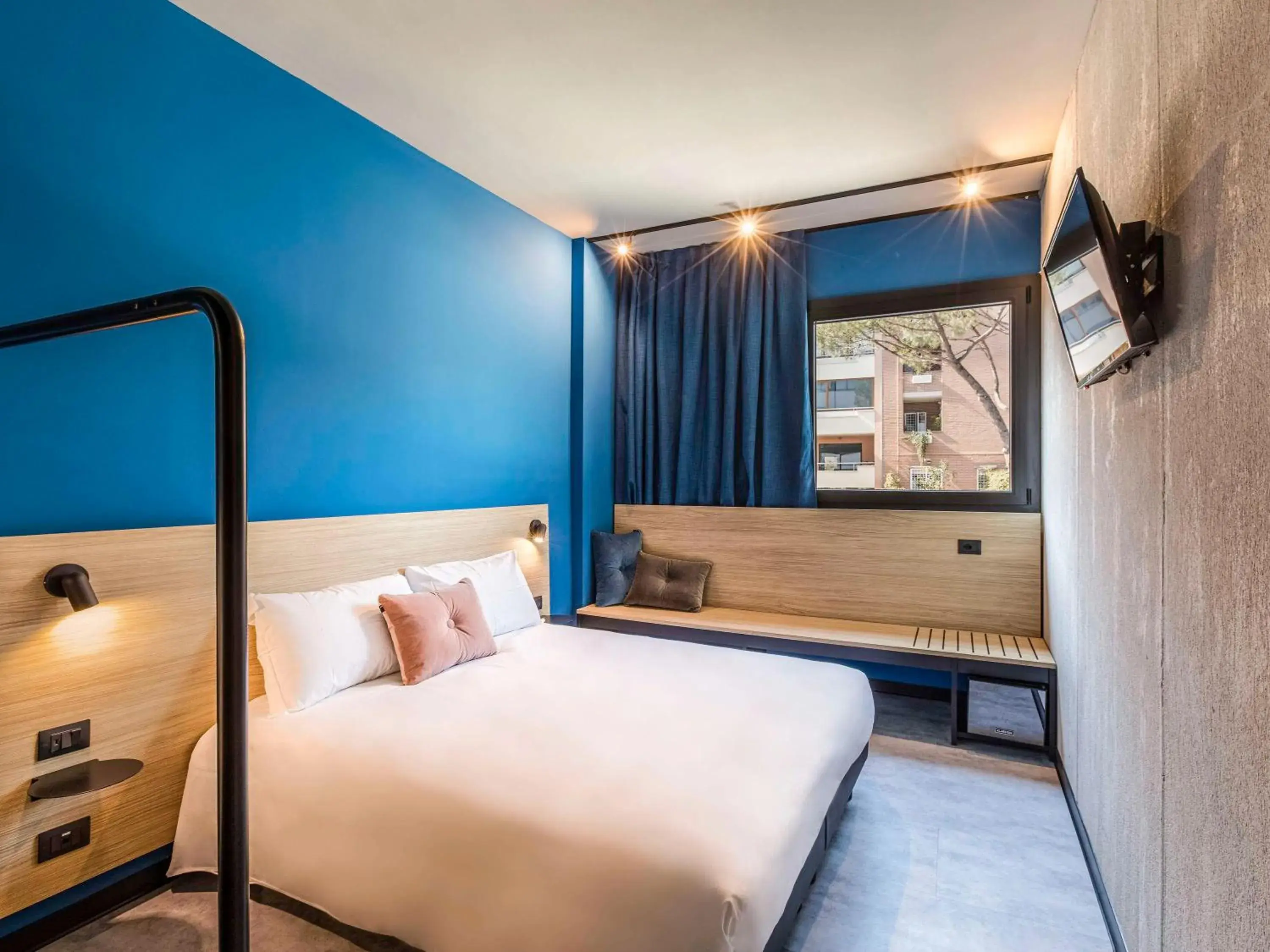 Bedroom, Bed in Ibis Styles Roma Aurelia Bedroom, Bed in Ibis Styles Roma Aurelia