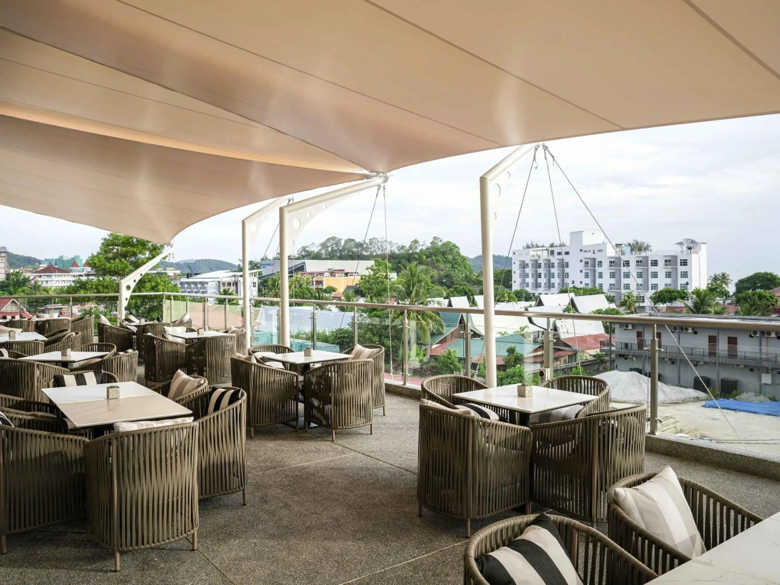 Restaurant/places to eat in Mercure Langkawi Pantai Cenang Restaurant/places to eat in Mercure Langkawi Pantai Cenang