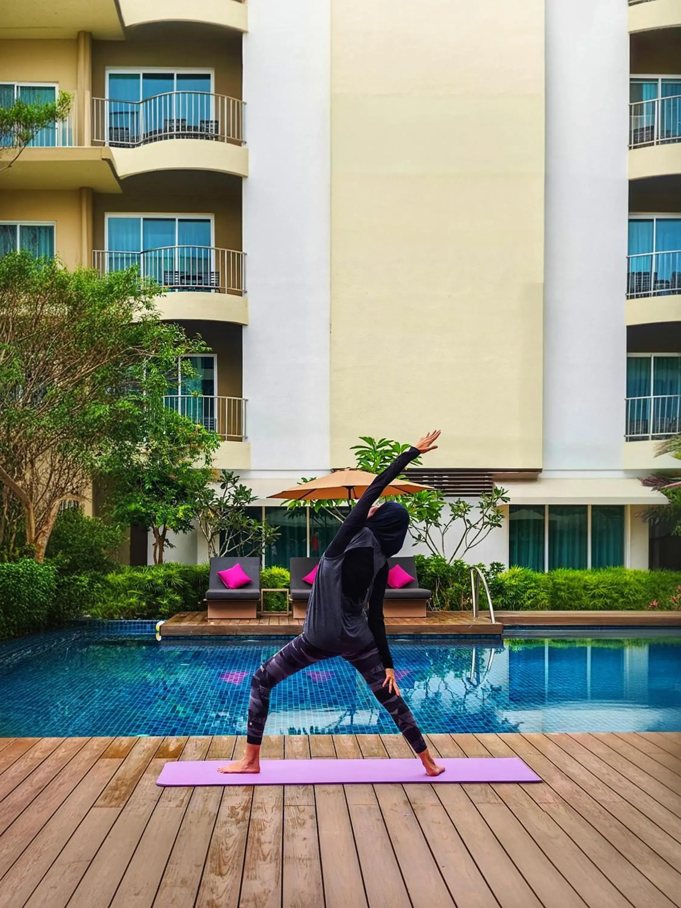 Swimming pool in Mercure Langkawi Pantai Cenang Swimming pool in Mercure Langkawi Pantai Cenang