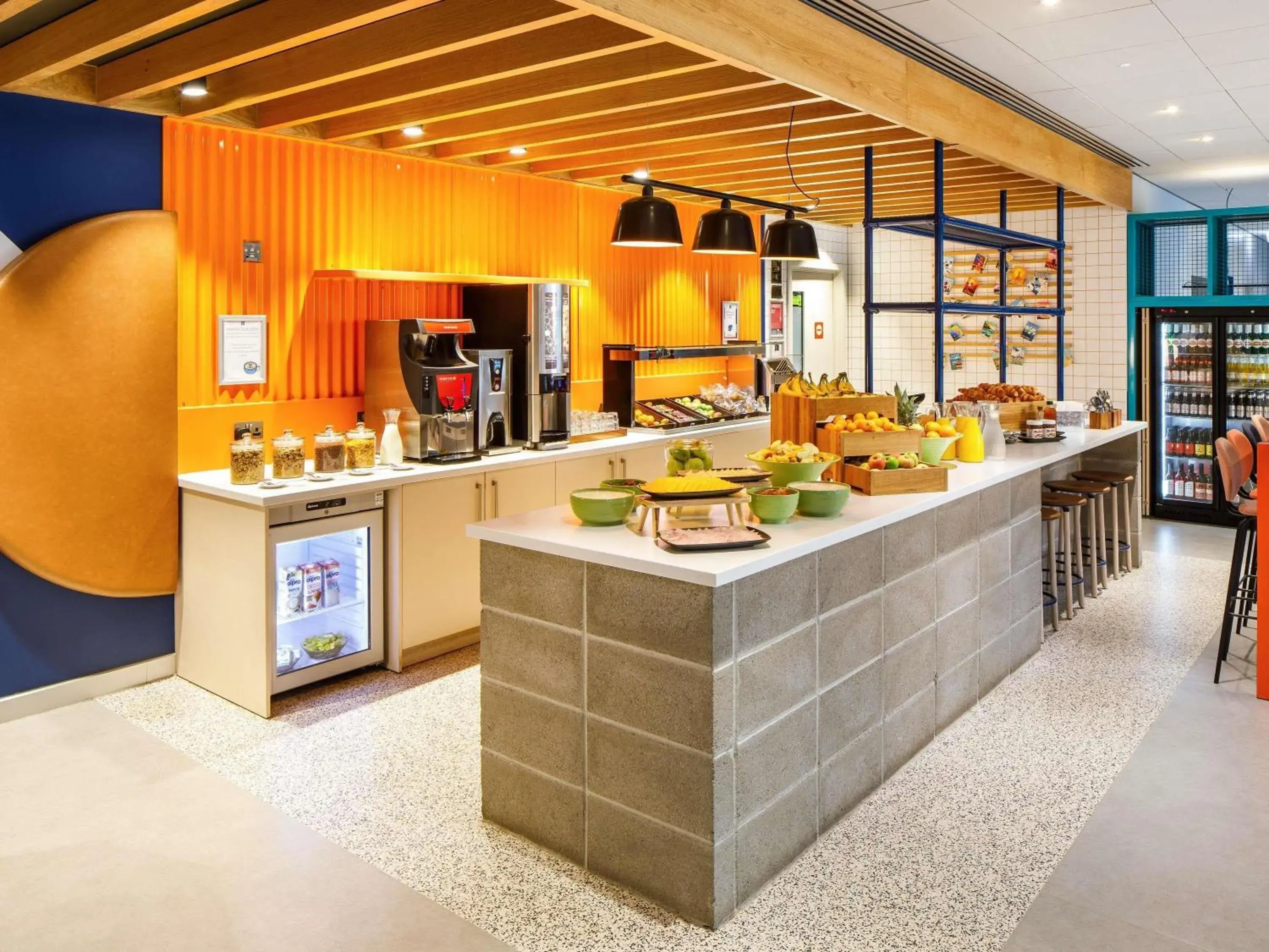 Breakfast in ibis budget Manchester Airport T2 Breakfast in ibis budget Manchester Airport T2