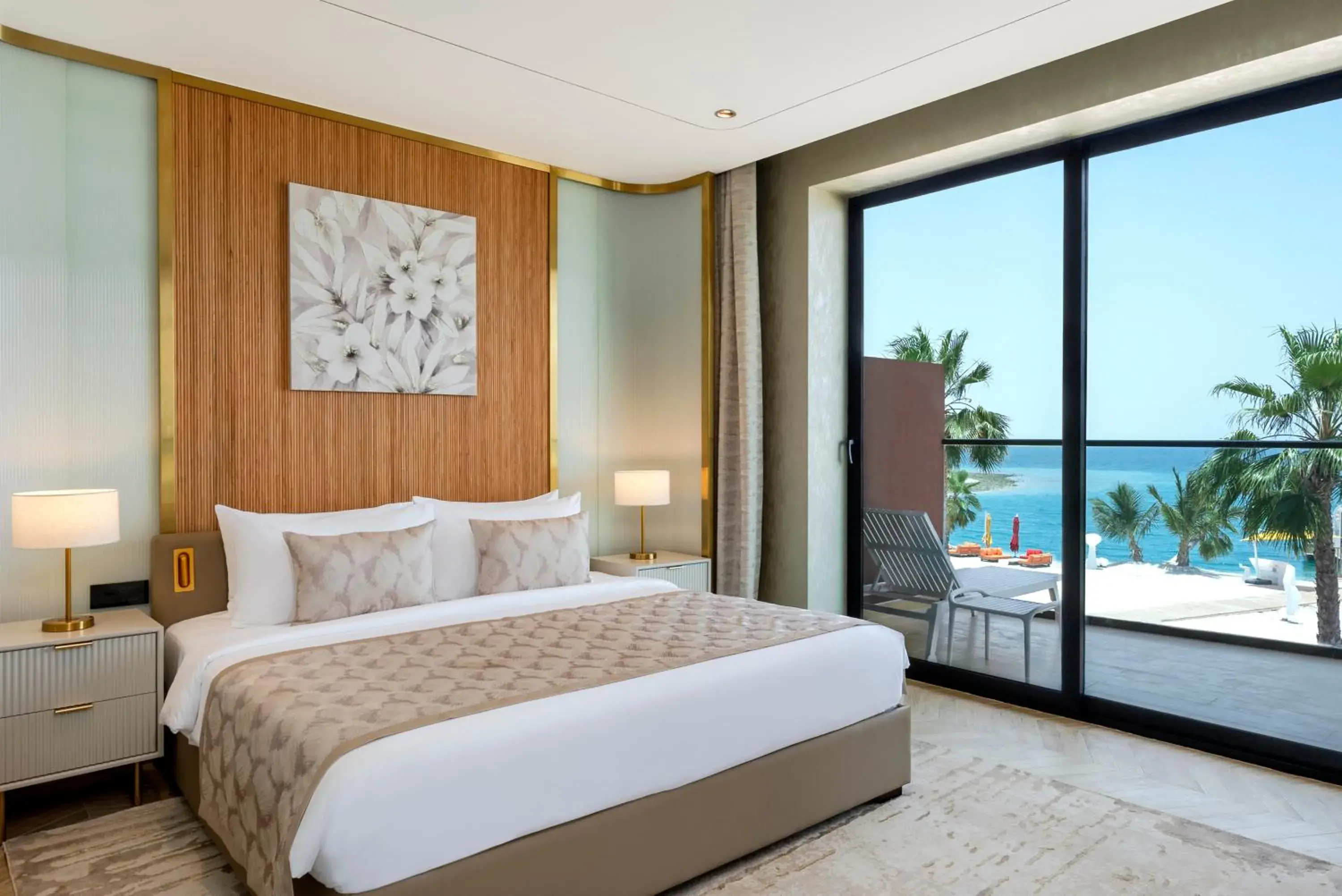 Bedroom, Bed in Voco Dubai Monaco, The Heart of Europe by IHG-Adult only Bedroom, Bed in Voco Dubai Monaco, The Heart of Europe by IHG-Adult only
