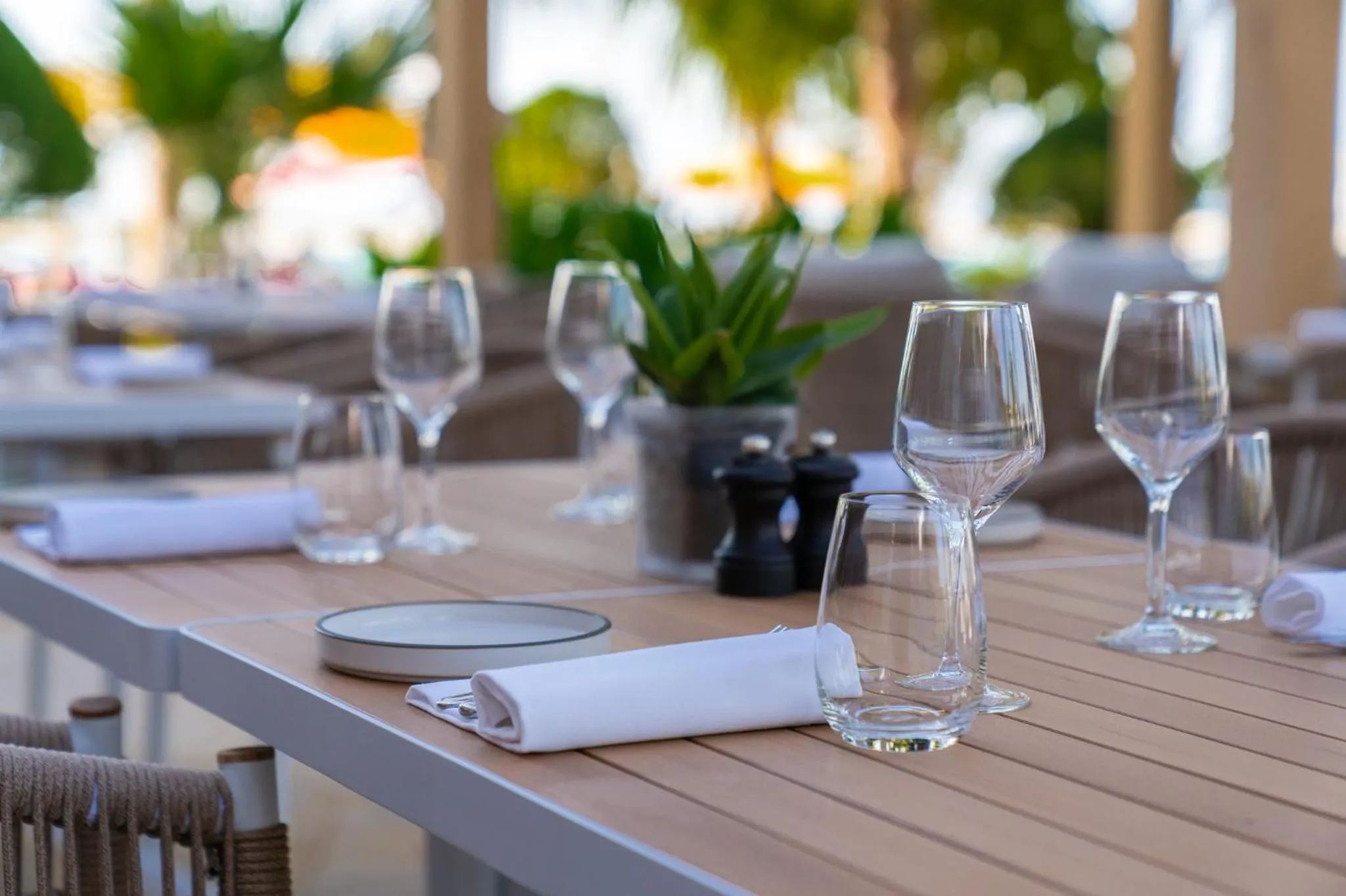 Restaurant/places to eat in Voco Dubai Monaco, The Heart of Europe by IHG-Adult only