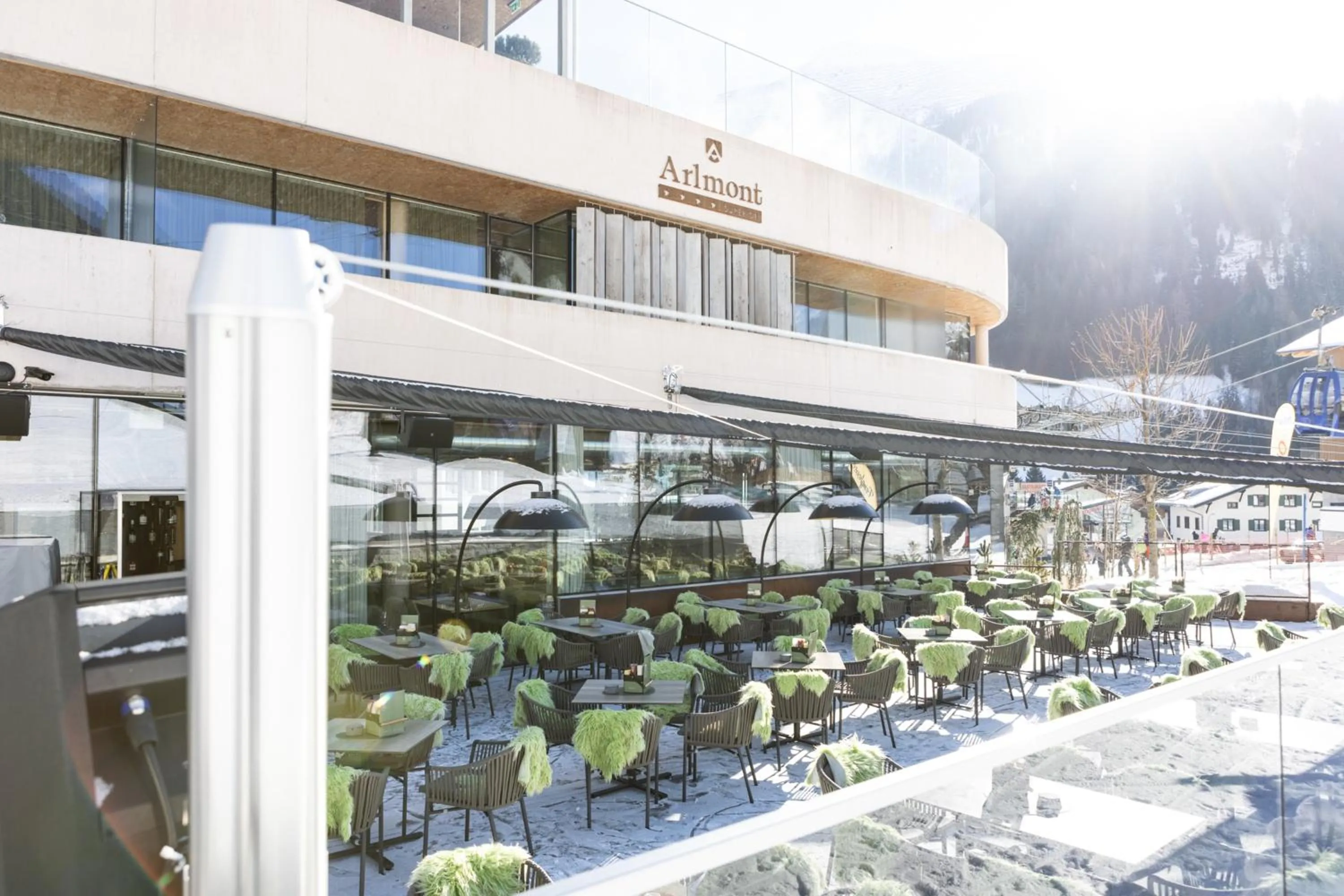 Property building in Hotel Arlmont 4 Stern Superior