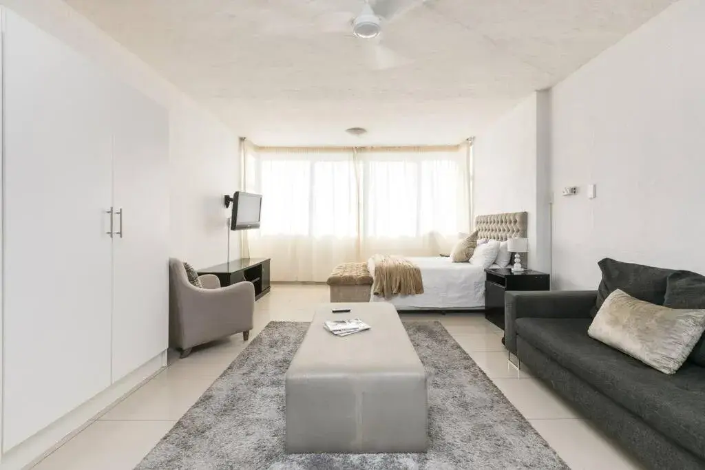 Inn & Out Sandton Park Inn & Out Sandton Park