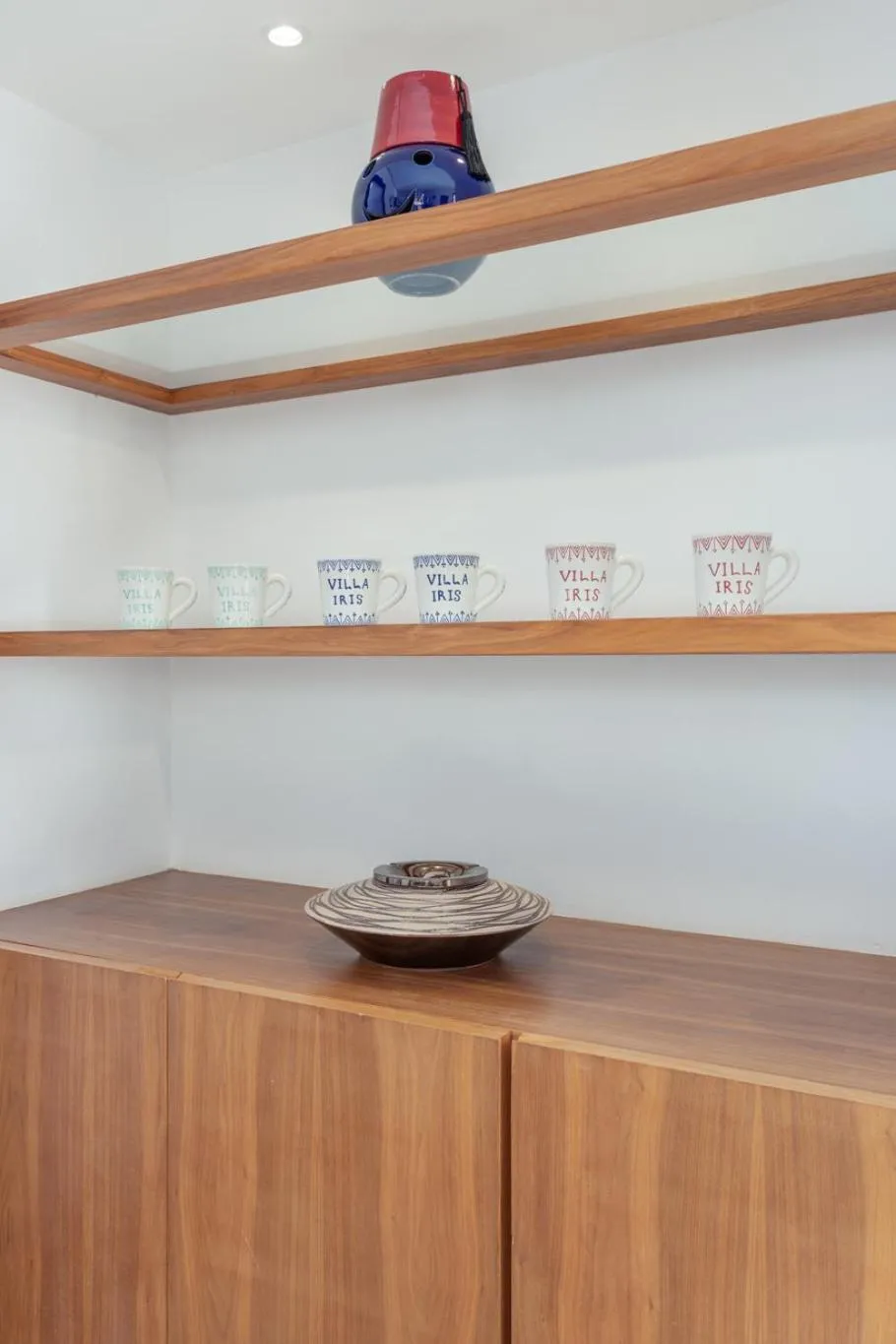 Decorative detail in Les Iris - Peaceful villa with heated private pool & hammam