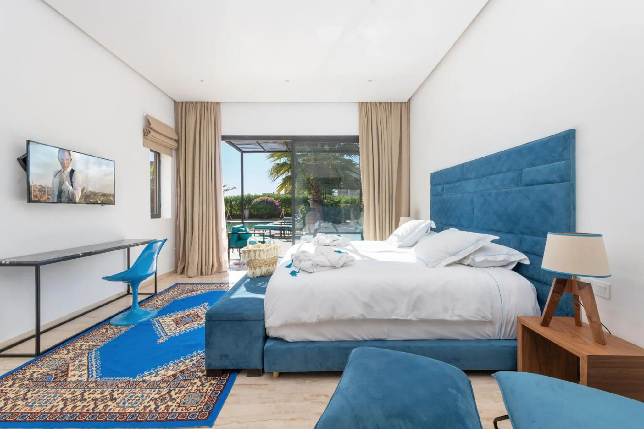 Photo of the whole room in Les Iris - Peaceful villa with heated private pool & hammam