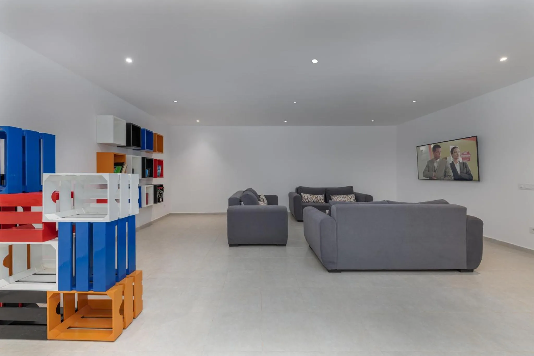 Game Room in Les Iris - Peaceful villa with heated private pool & hammam