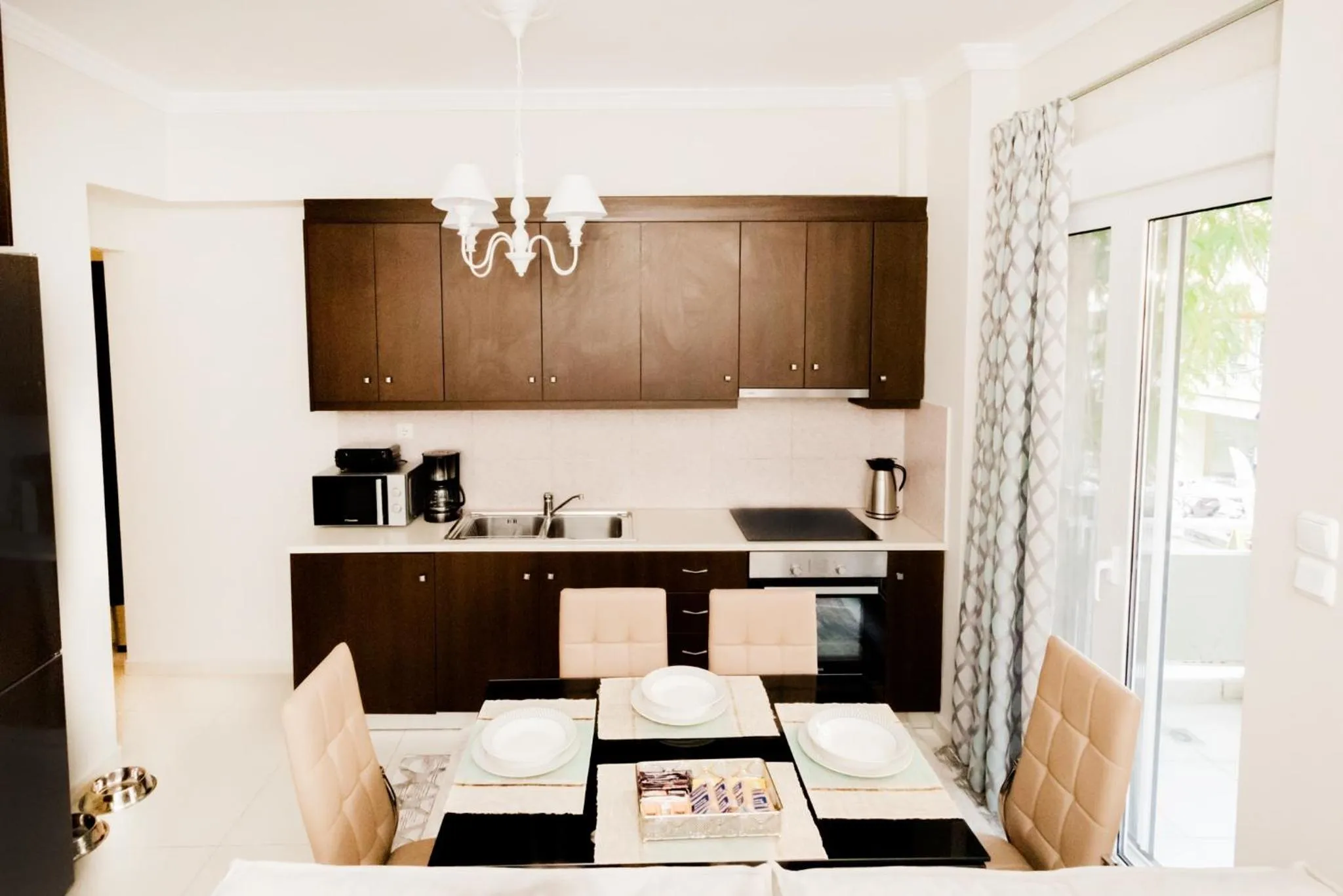 Kitchen or kitchenette in Best House, Ellinou Stratiotou, Ayia, Patra