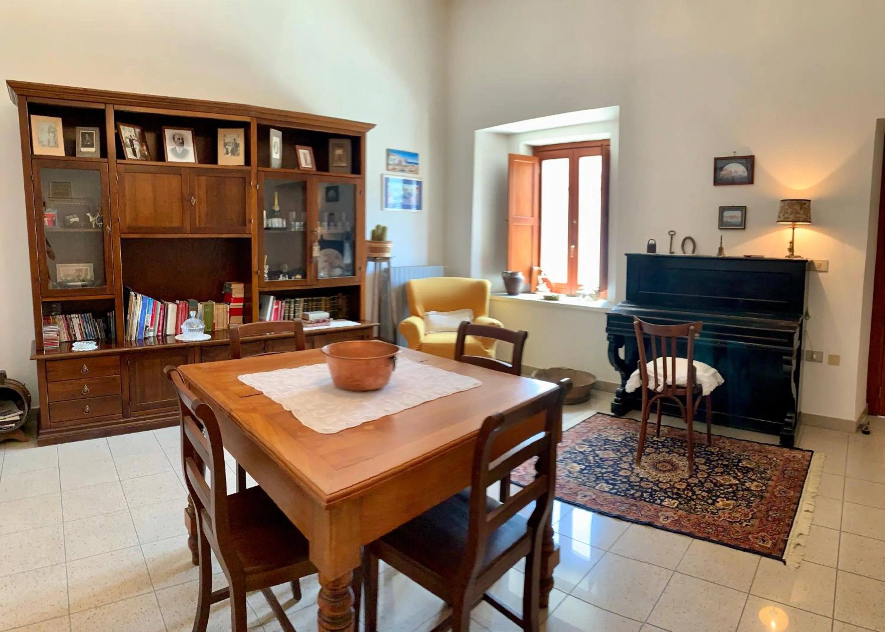 Communal lounge/ TV room in Il Duca di Vietri