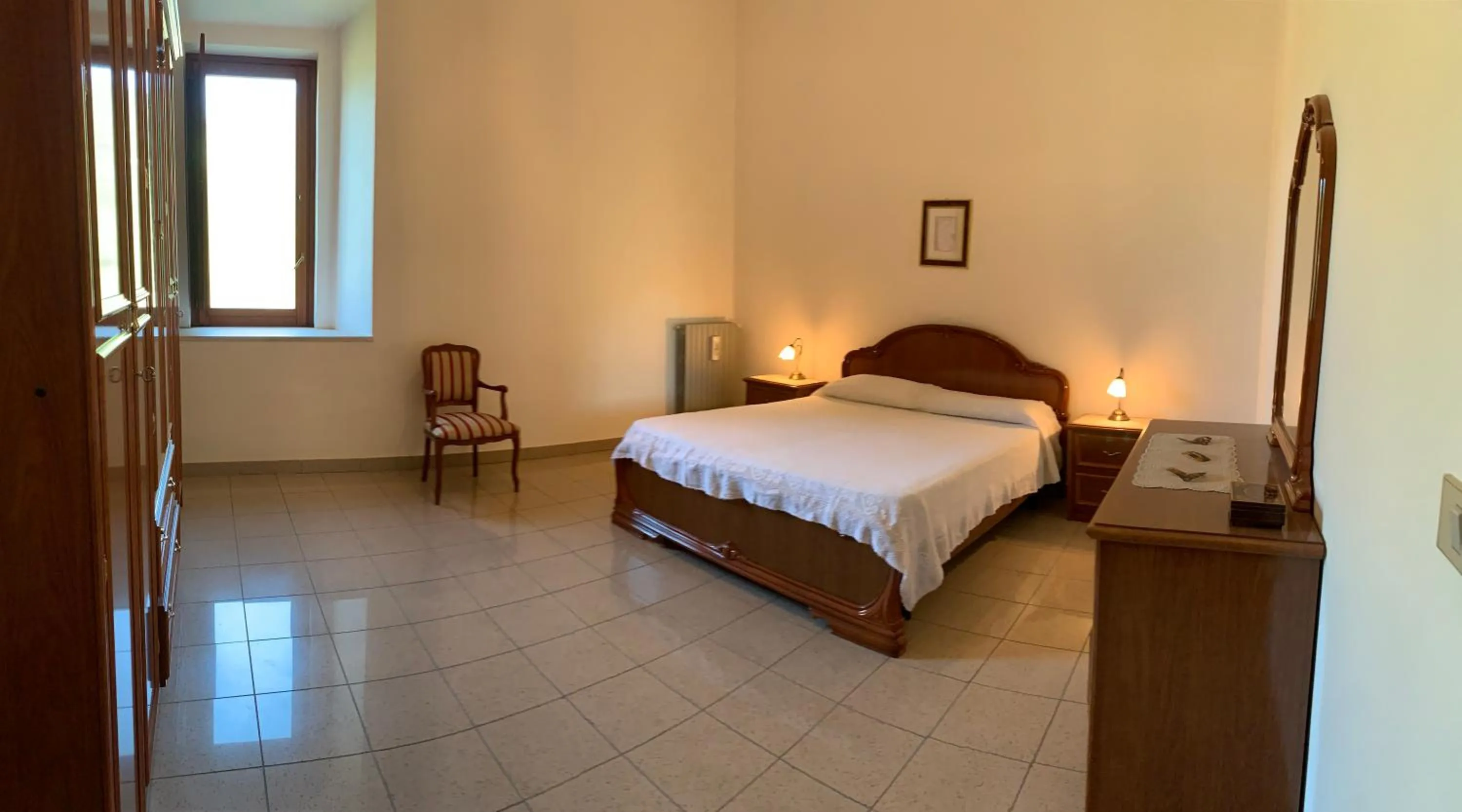 Photo of the whole room in Il Duca di Vietri