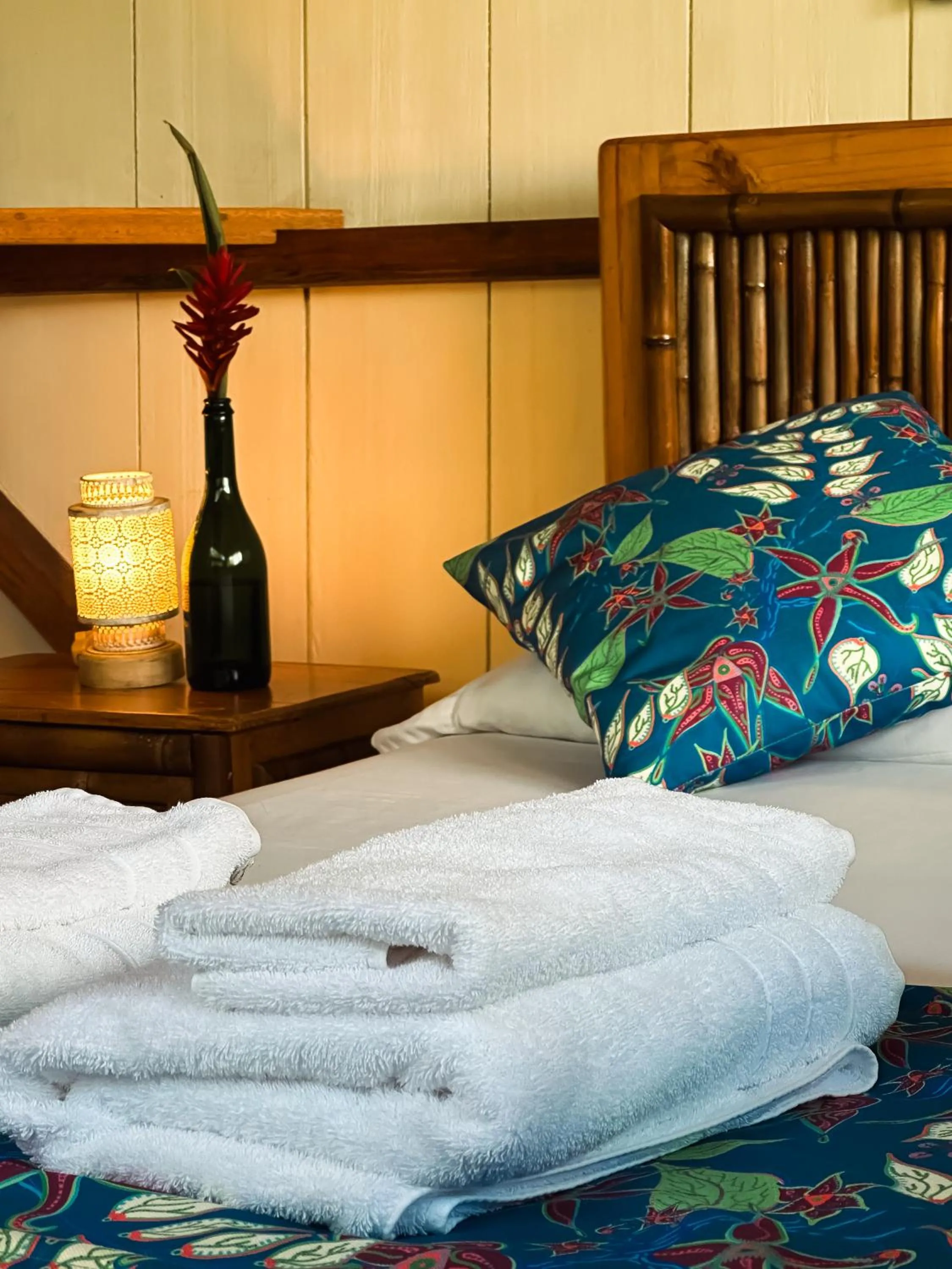 Bed in Hotel El Abrazo del Arbol