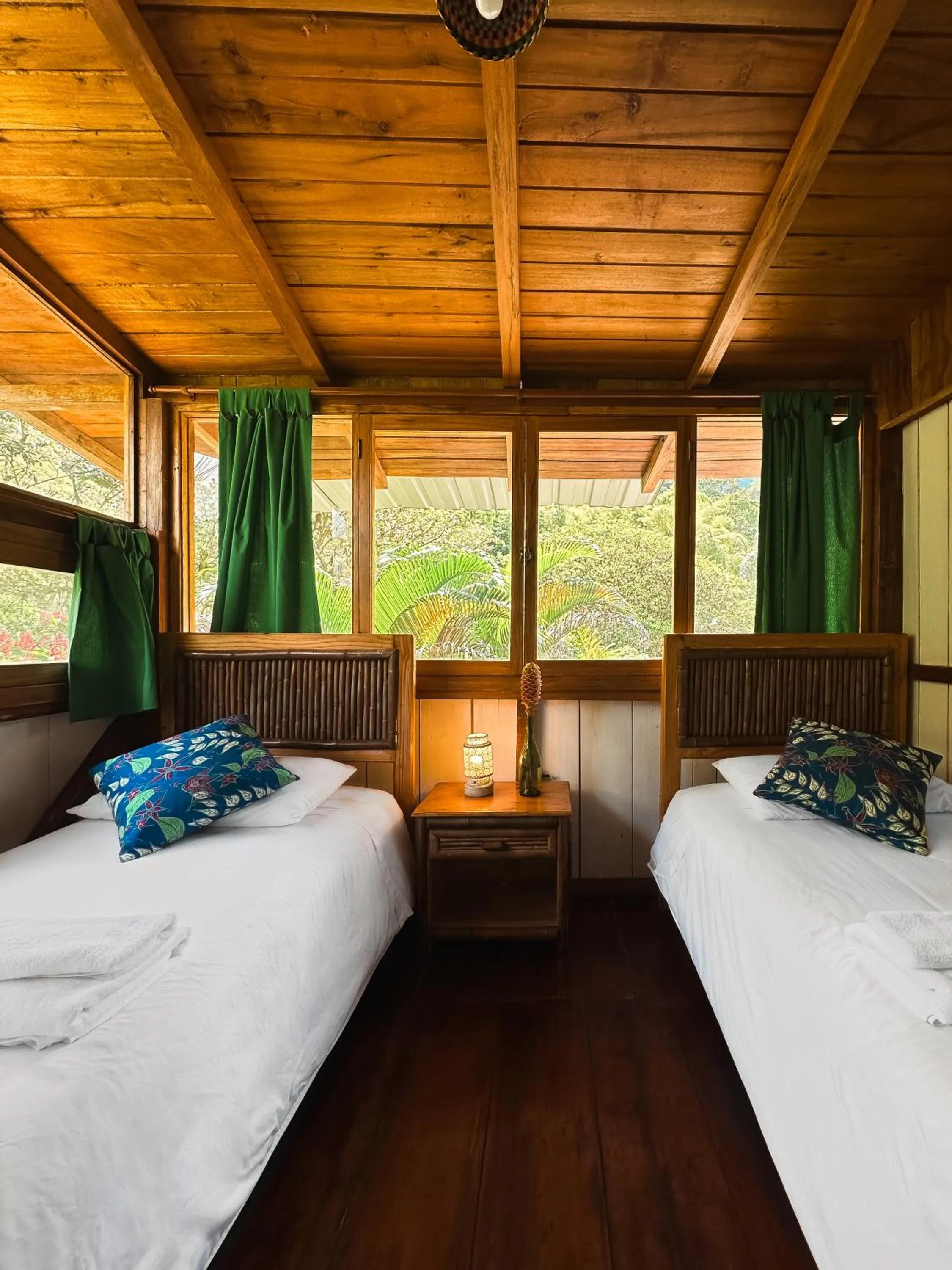 Bed in Hotel El Abrazo del Arbol