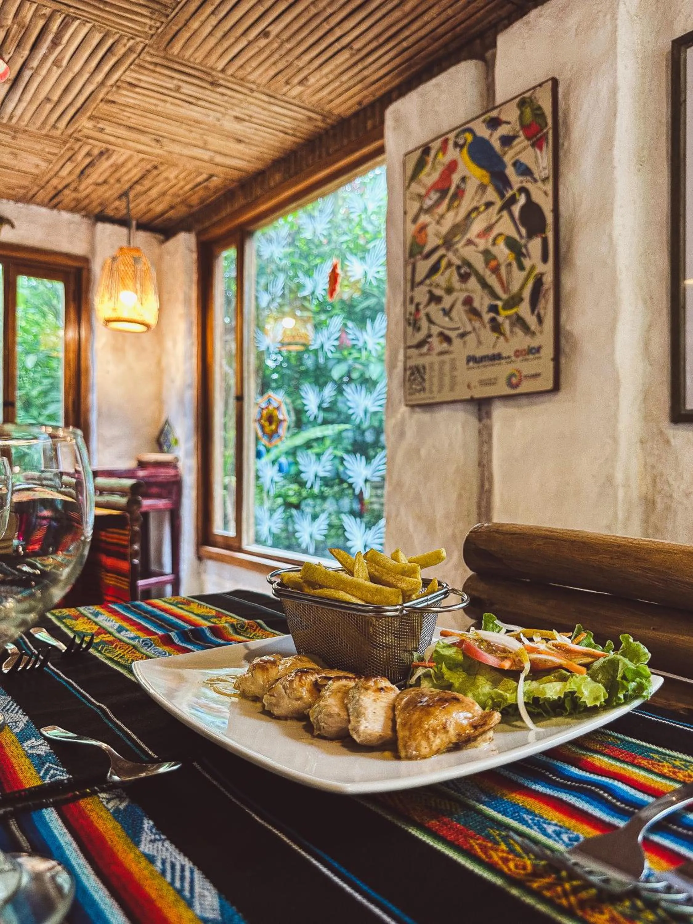 Restaurant/places to eat in Hotel El Abrazo del Arbol