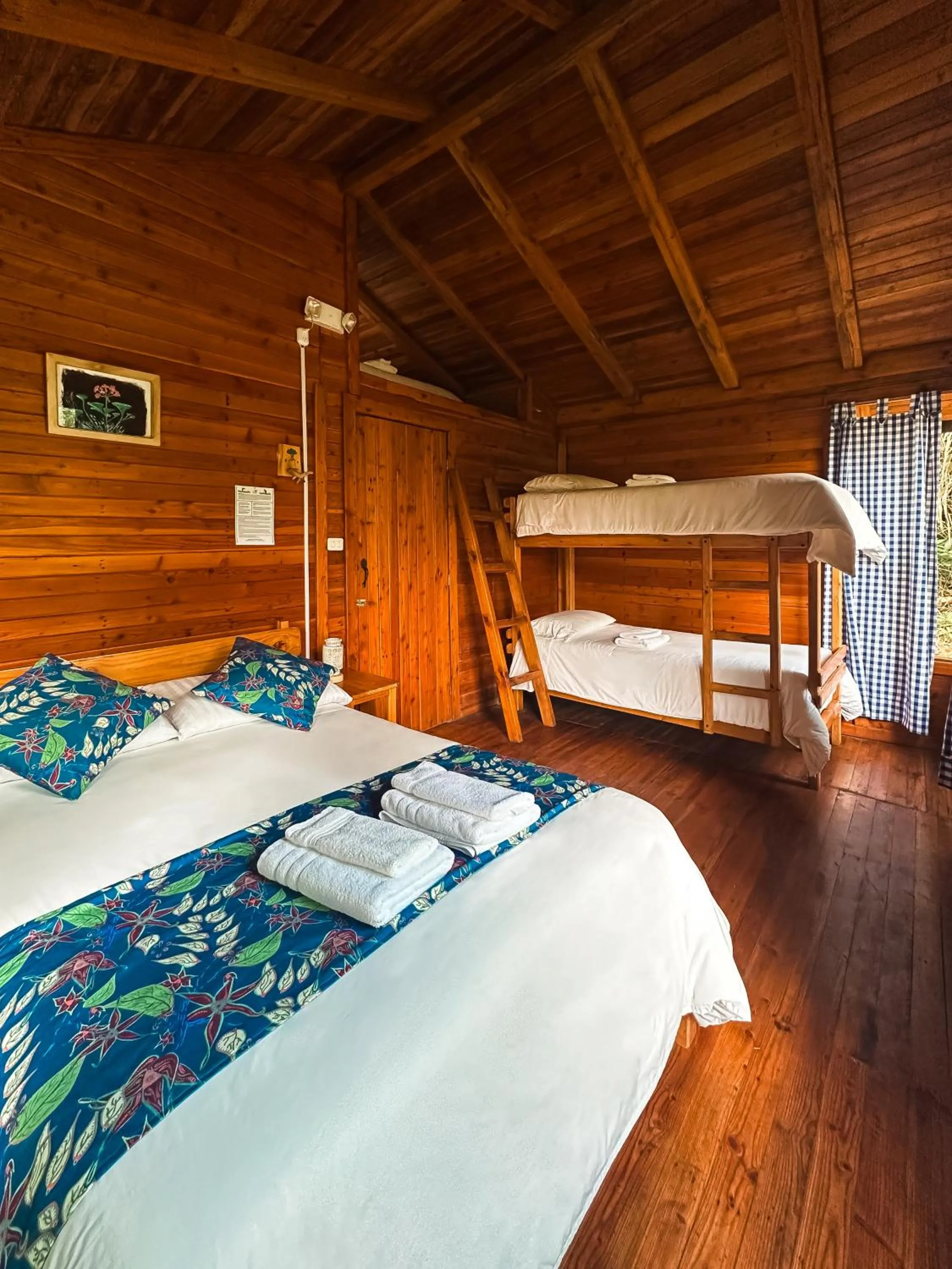 Bed in Hotel El Abrazo del Arbol