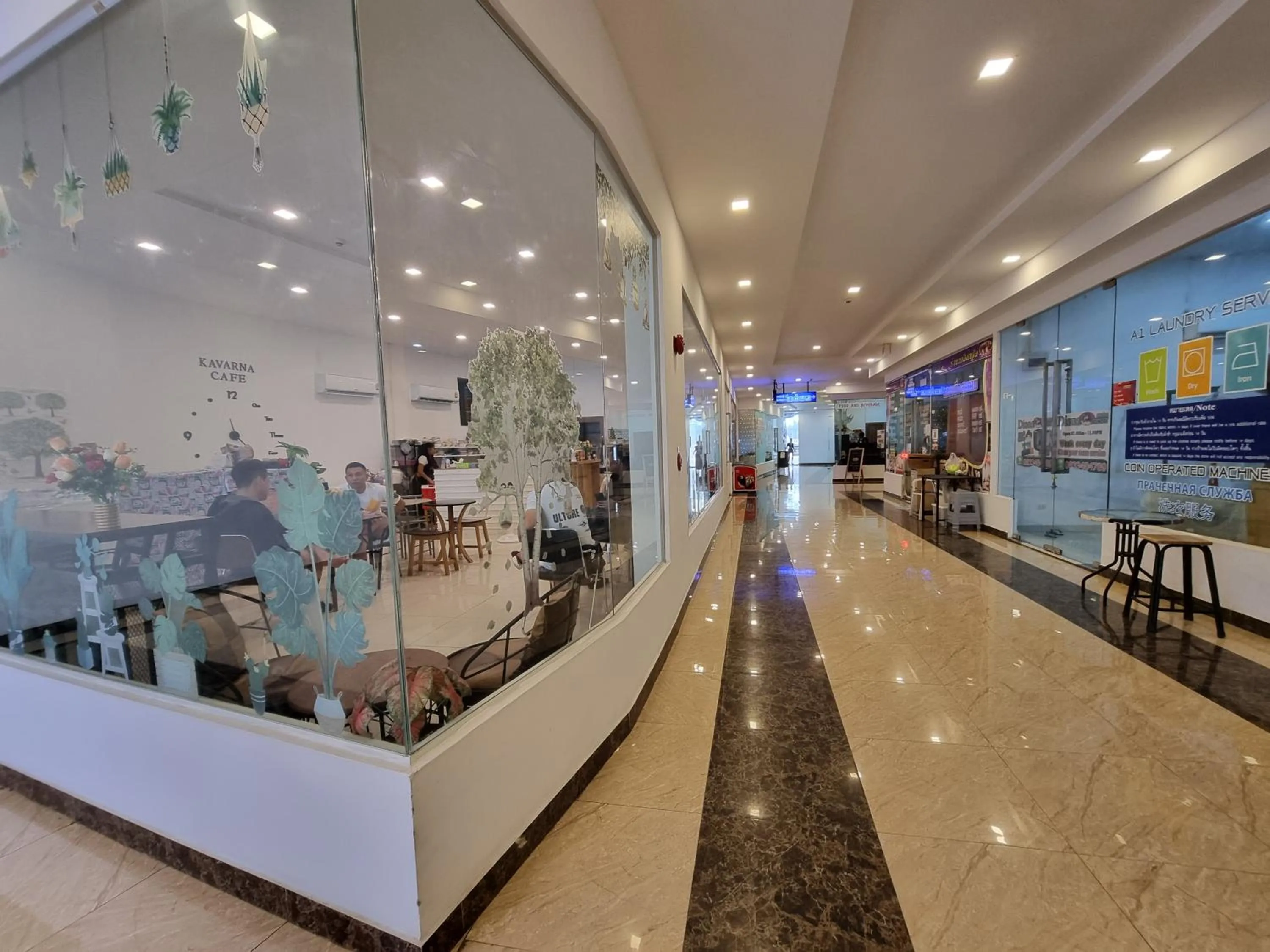 Laguna beach condo resort 3 maldives pattaya pool view ลากูน่า บีช คอนโด รีสอร์ต 3 พัทยา