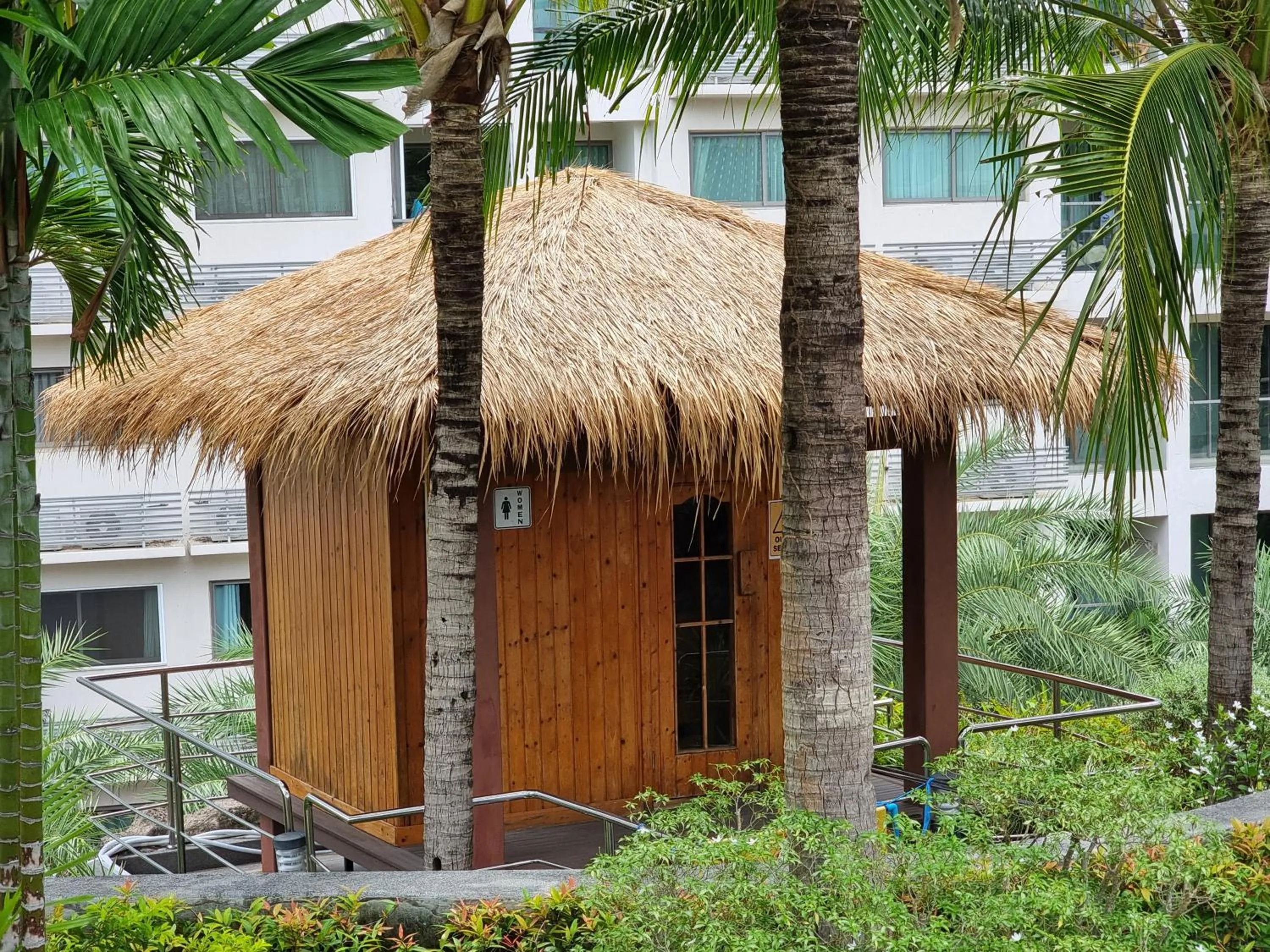 Laguna beach condo resort 3 maldives pattaya pool view ลากูน่า บีช คอนโด รีสอร์ต 3 พัทยา