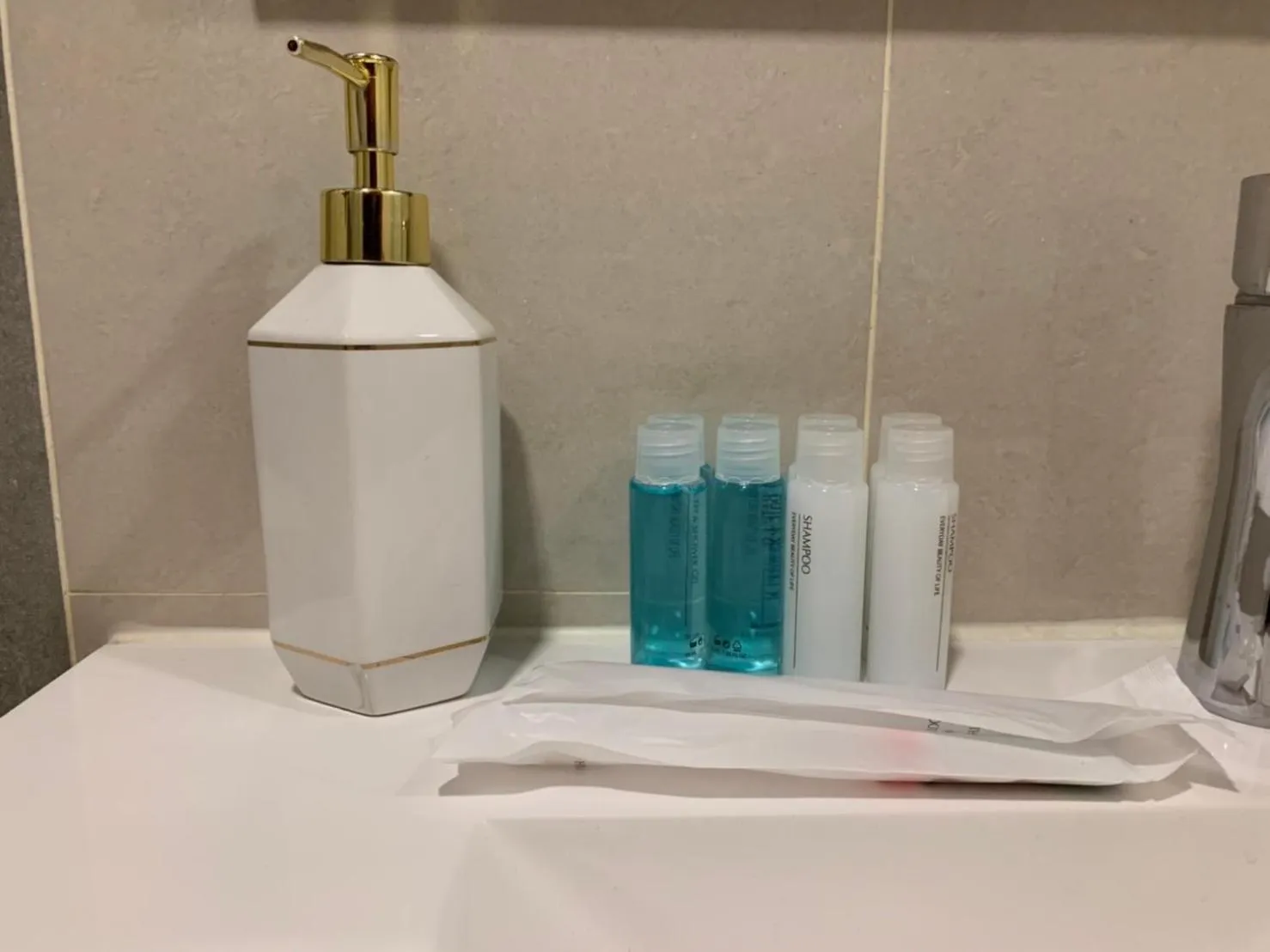 Laguna beach condo resort 3 maldives pattaya pool view ลากูน่า บีช คอนโด รีสอร์ต 3 พัทยา