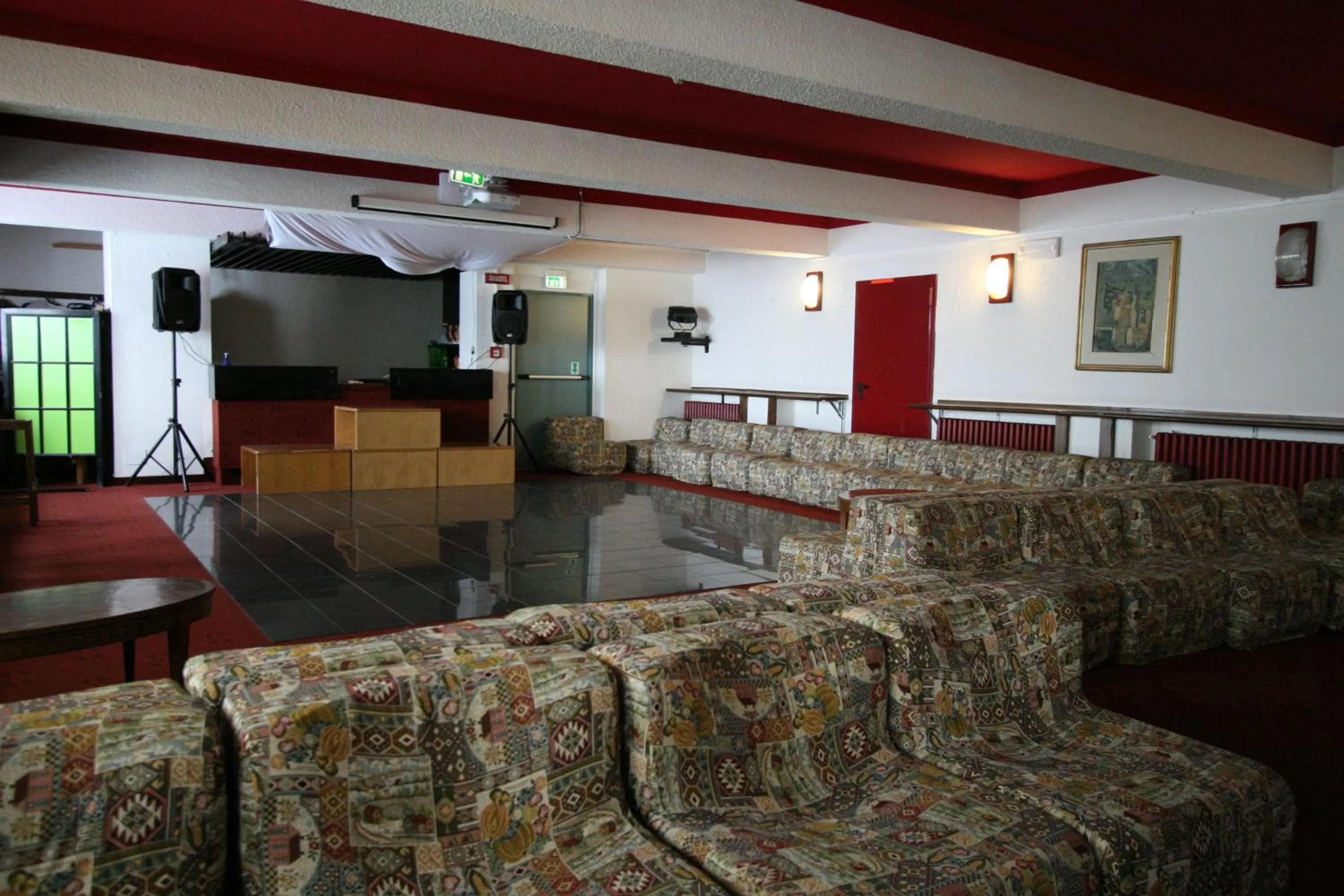 Nightclub / DJ in Hotel lo Stambecco