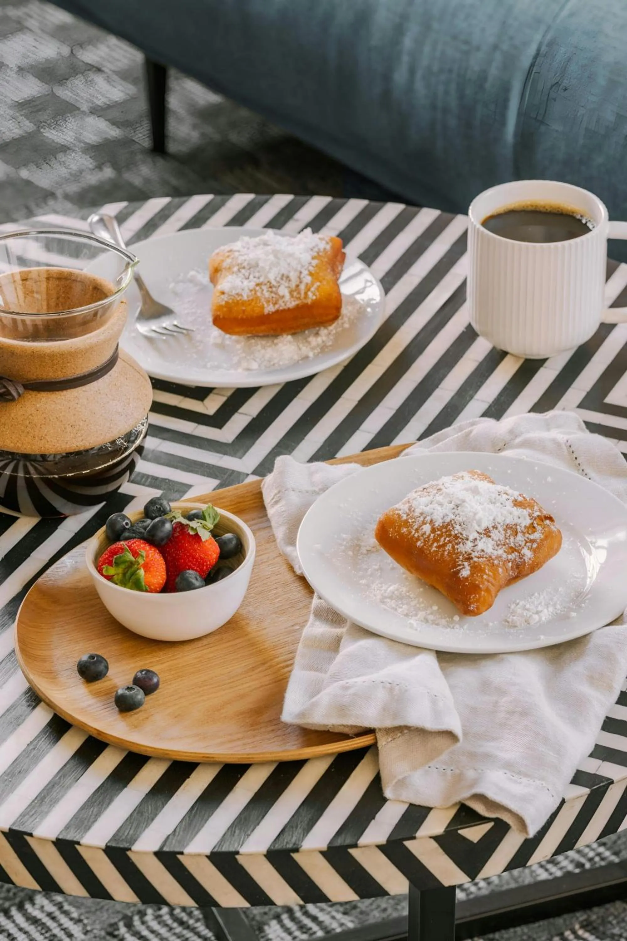 Living room in Sonder by Marriott Bonvoy The Schaeffer Apartments French Quarter